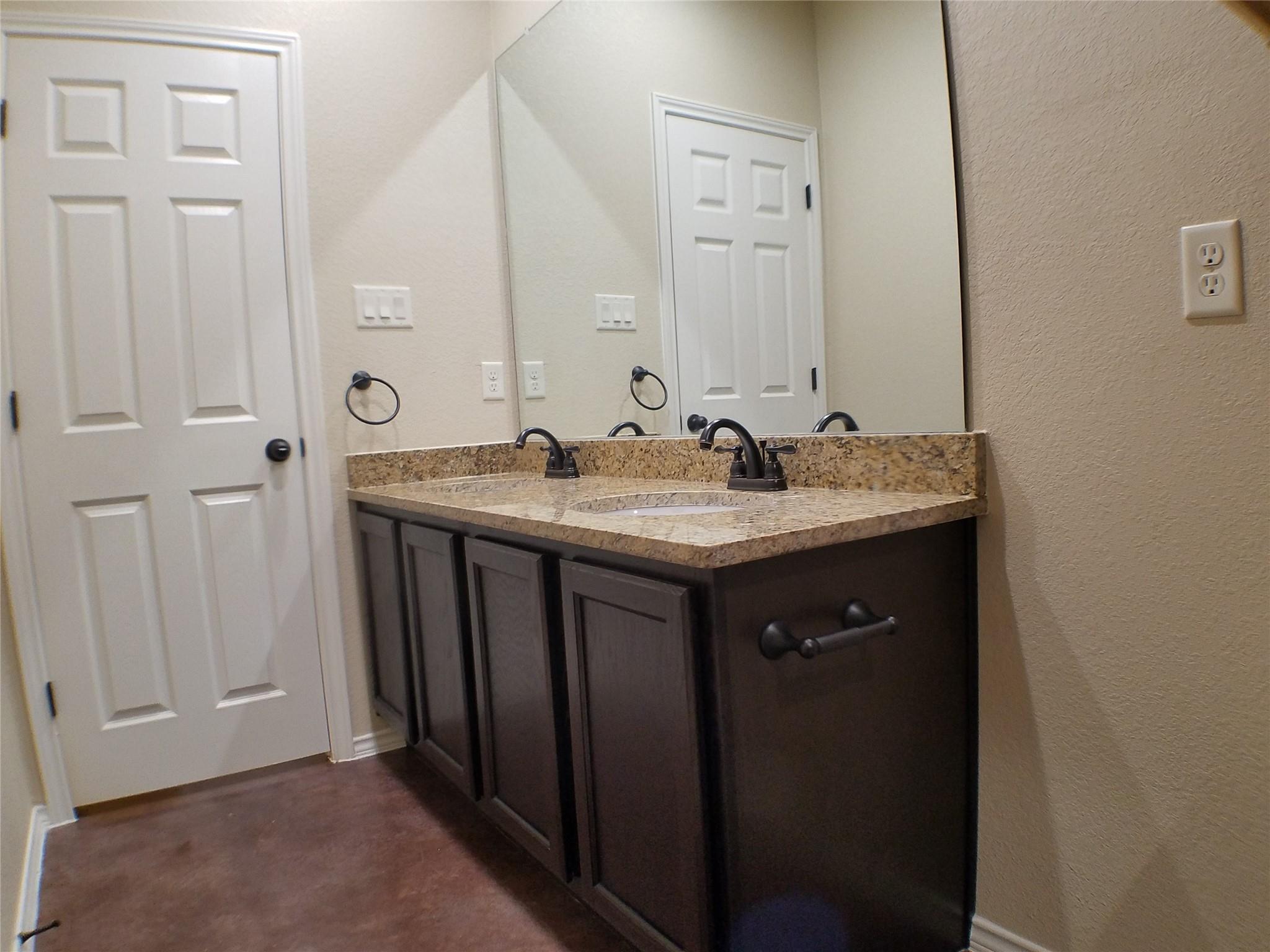 119 Samuel Dr # B, Buda, TX 78610