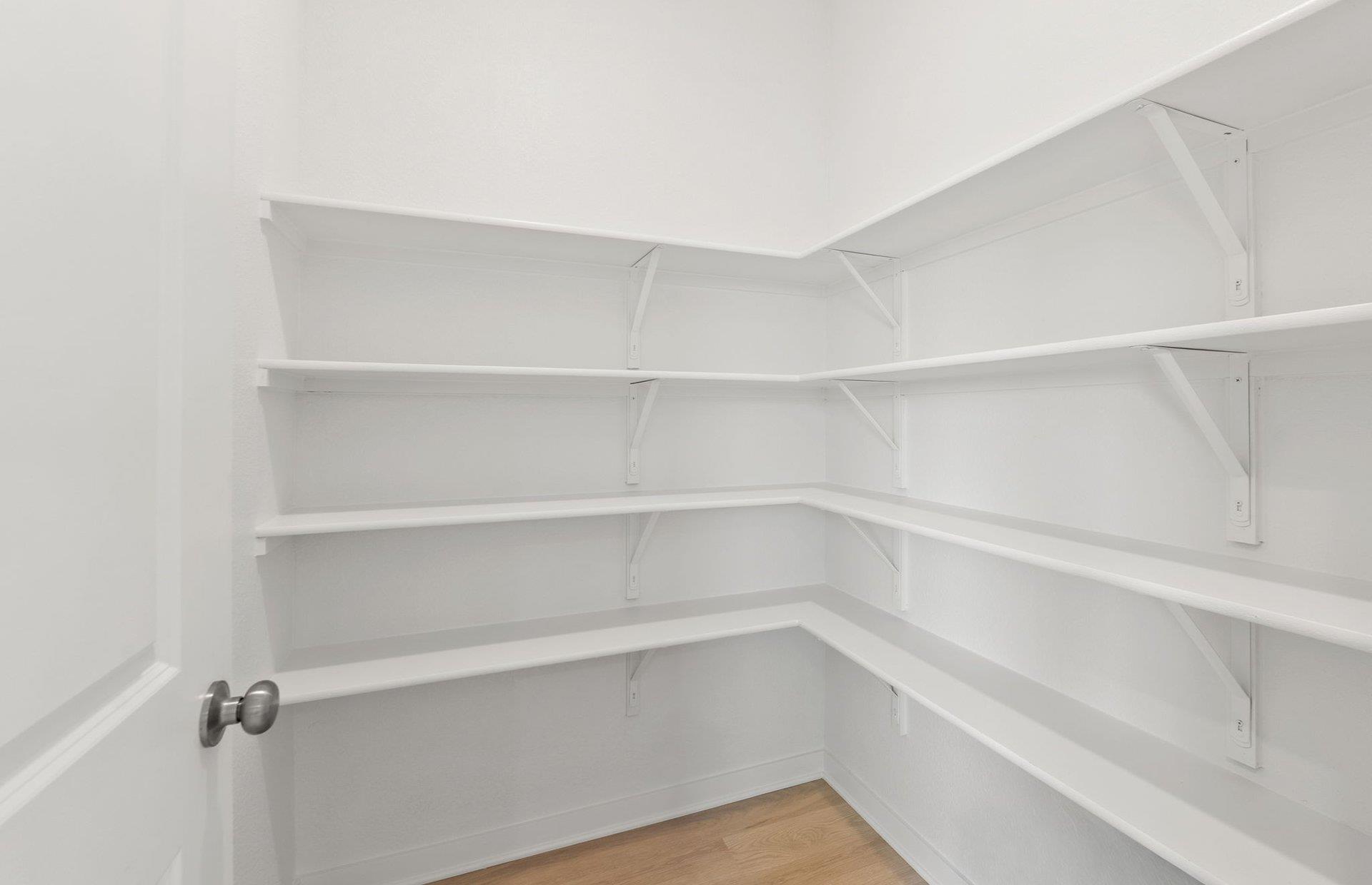 404 Sullivan Way, Elgin, TX 78621