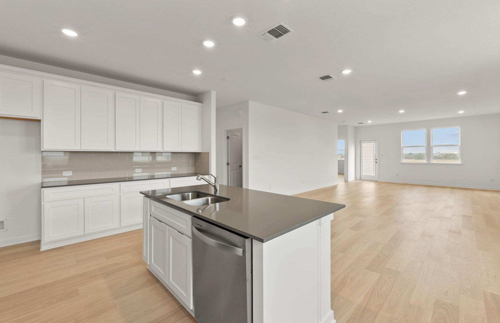 408 Sullivan Way, Elgin, TX 78621