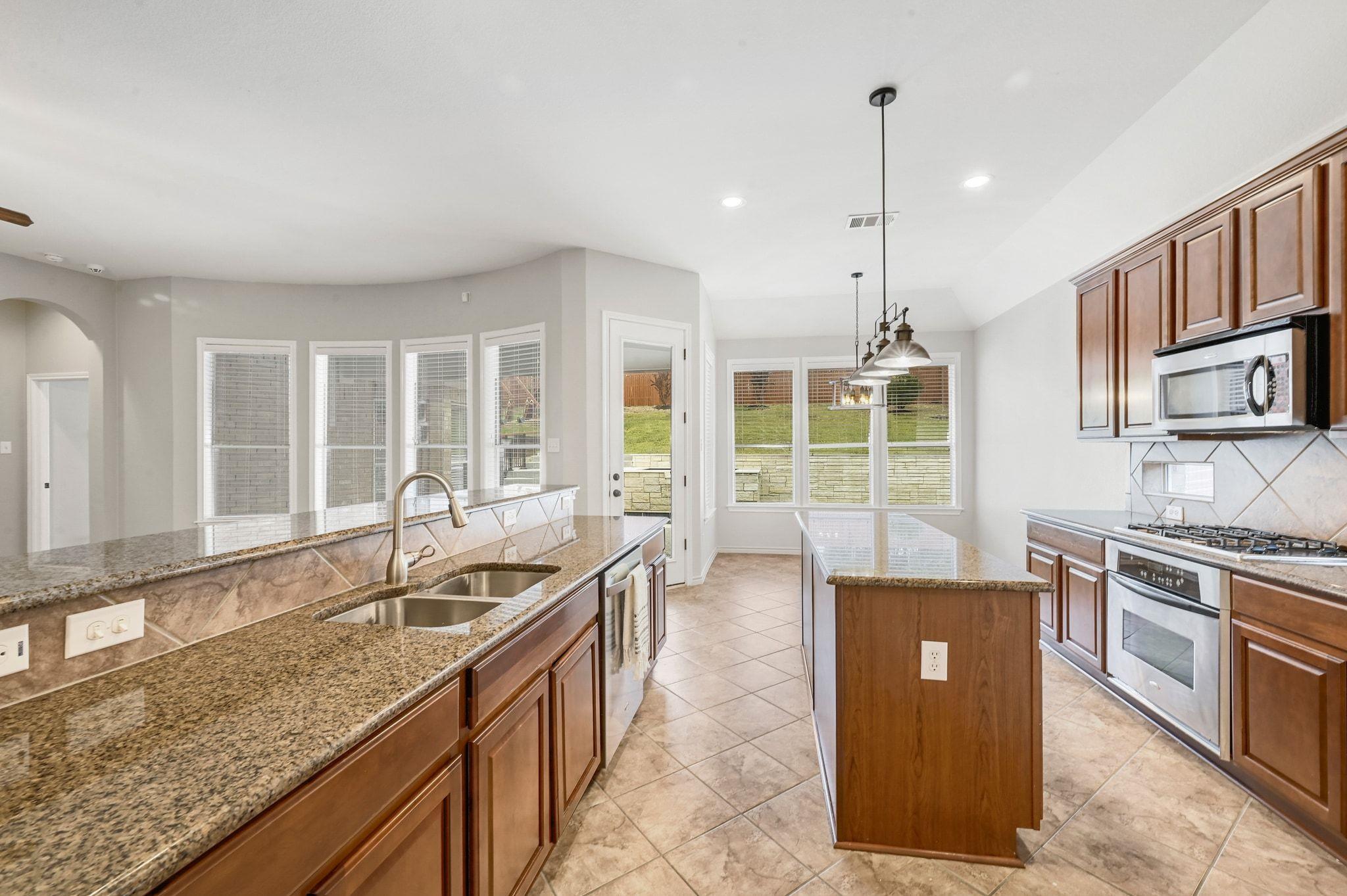 2411 Guara Dr, Cedar Park, TX 78613