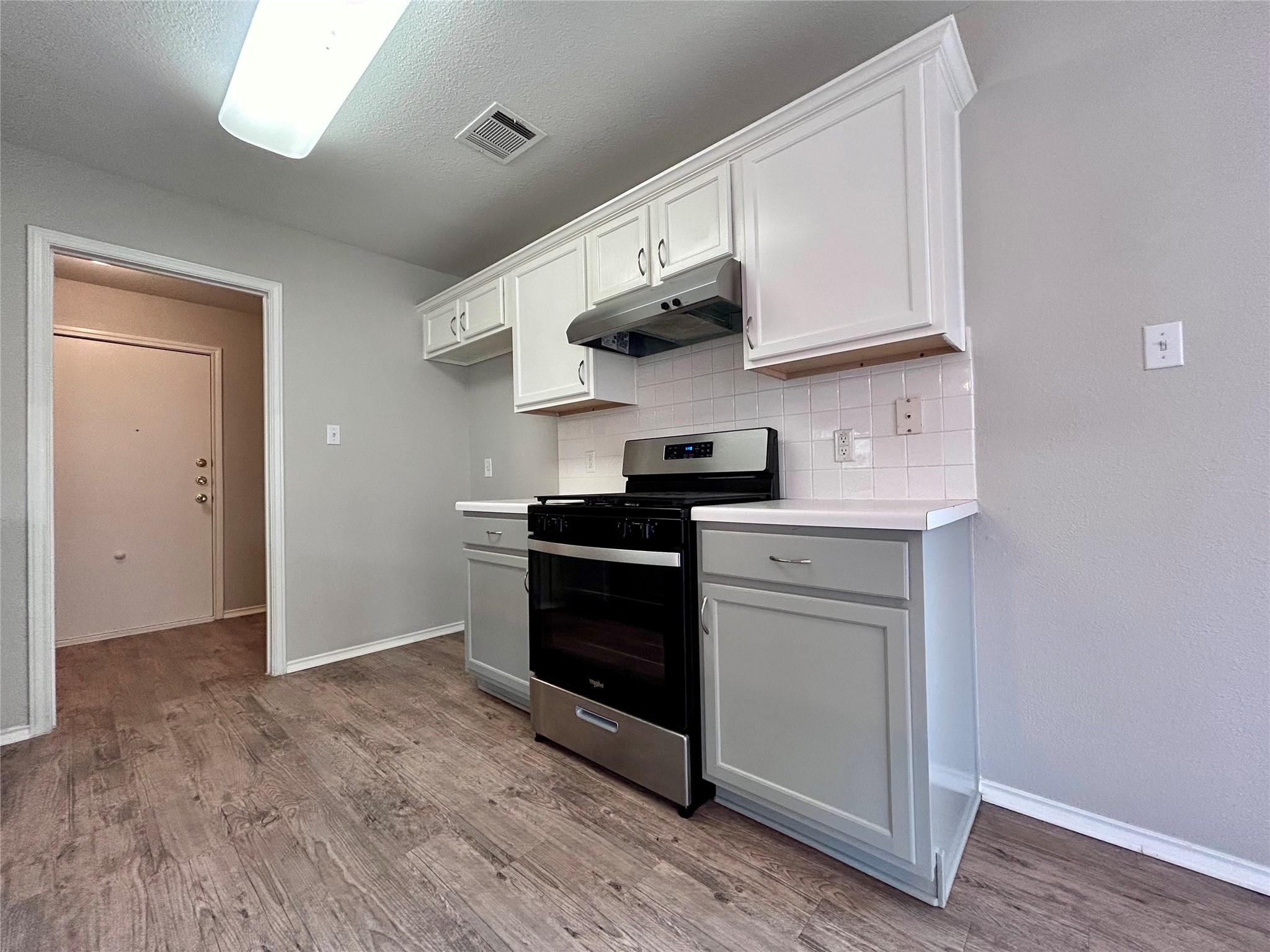 1104 Doras Dr, Pflugerville, TX 78660