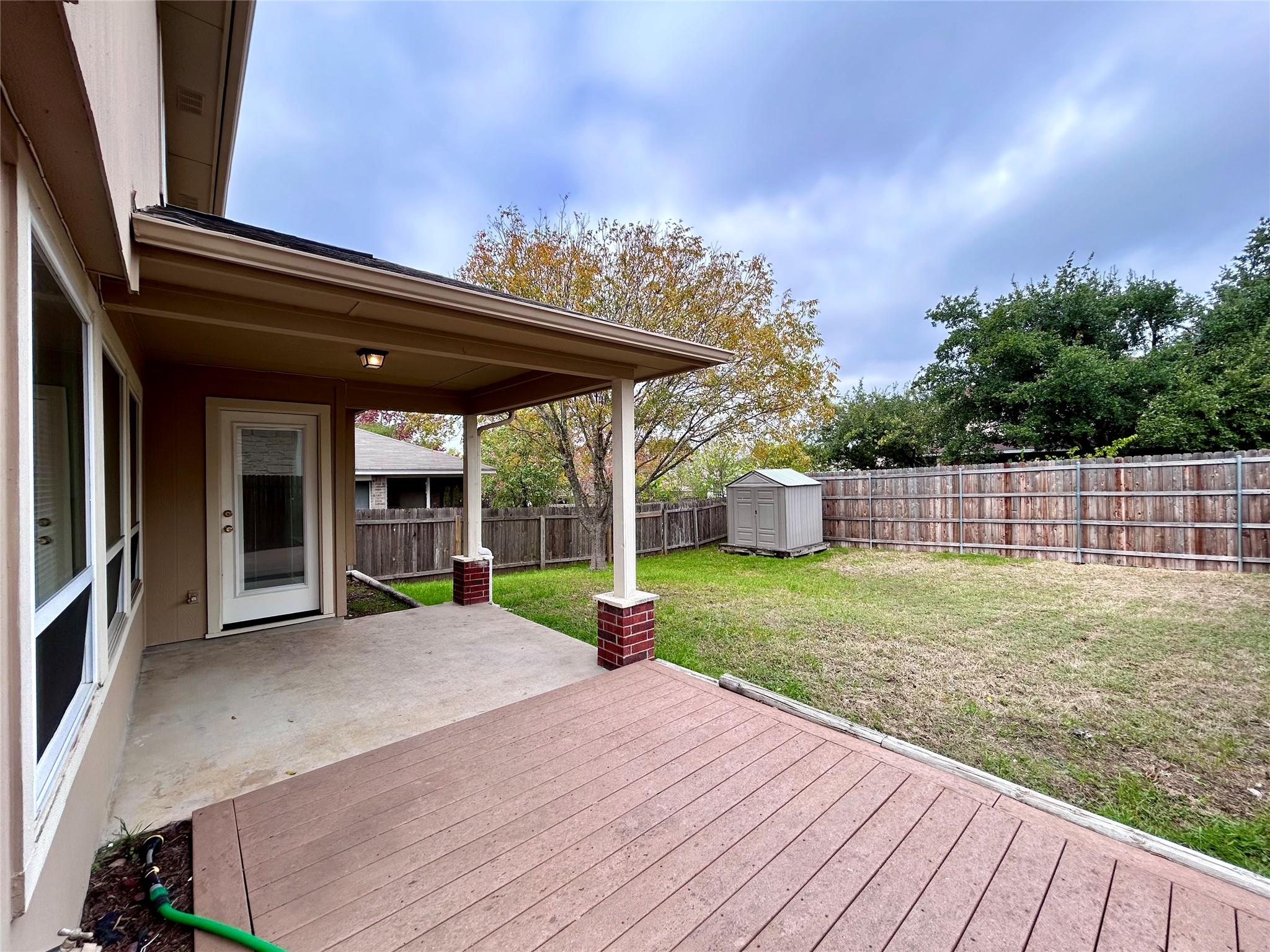 1104 Doras Dr, Pflugerville, TX 78660