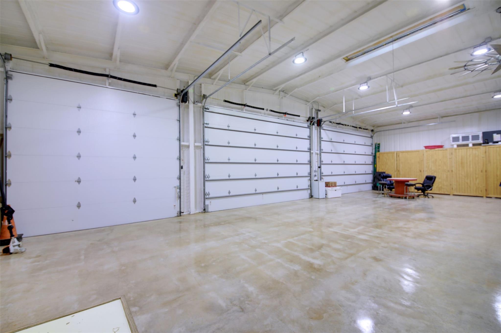 221 Private Road 4001, Thorndale, TX 76577