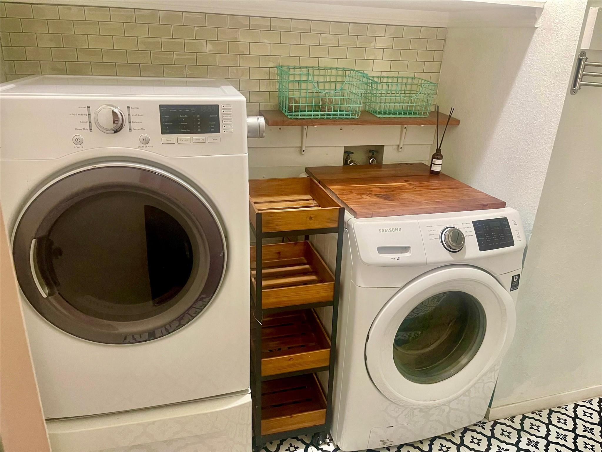 11108 Henge Dr, Austin, TX 78759