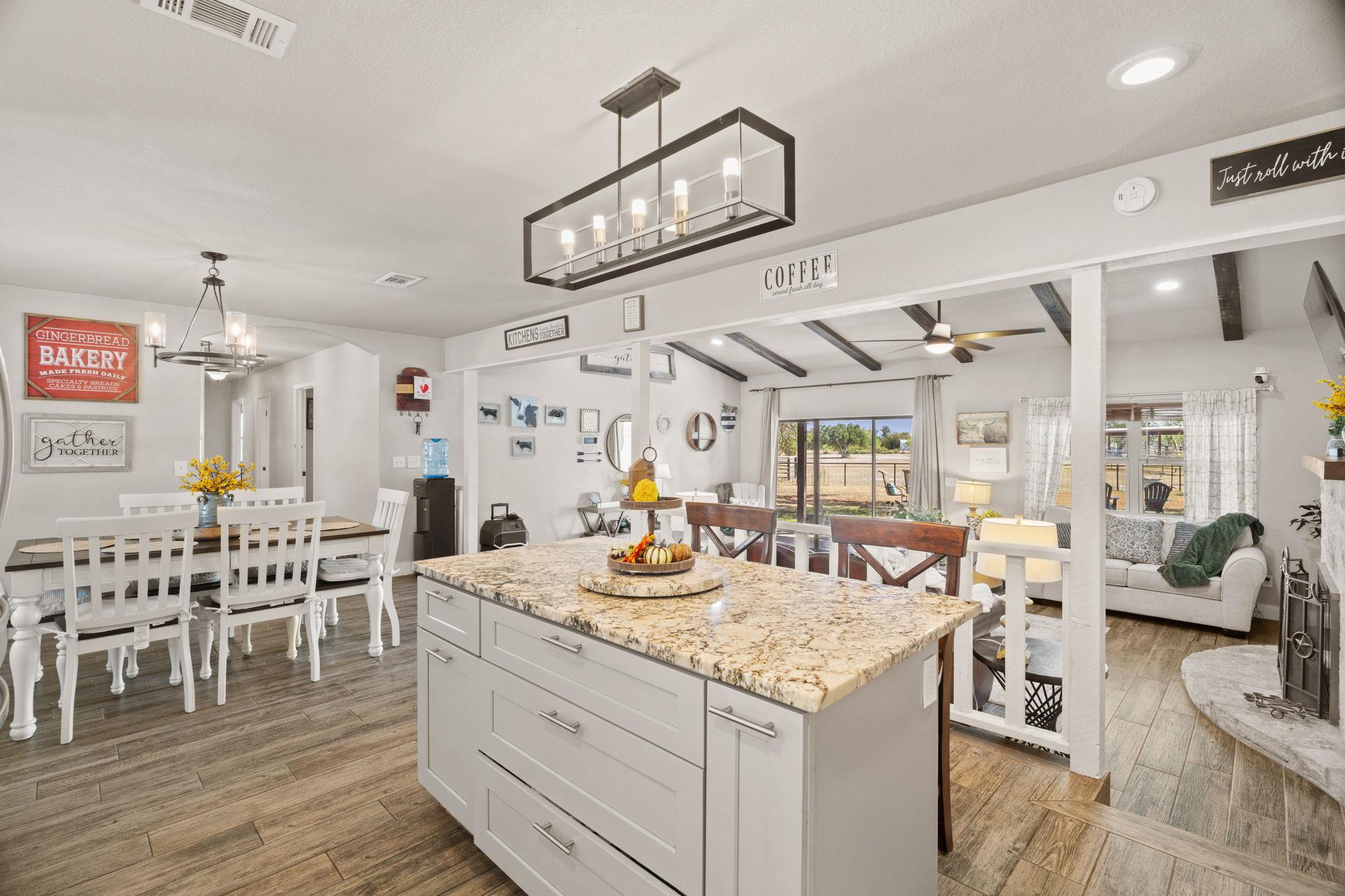 433 Paseo De Vaca, Marble Falls, TX 78654