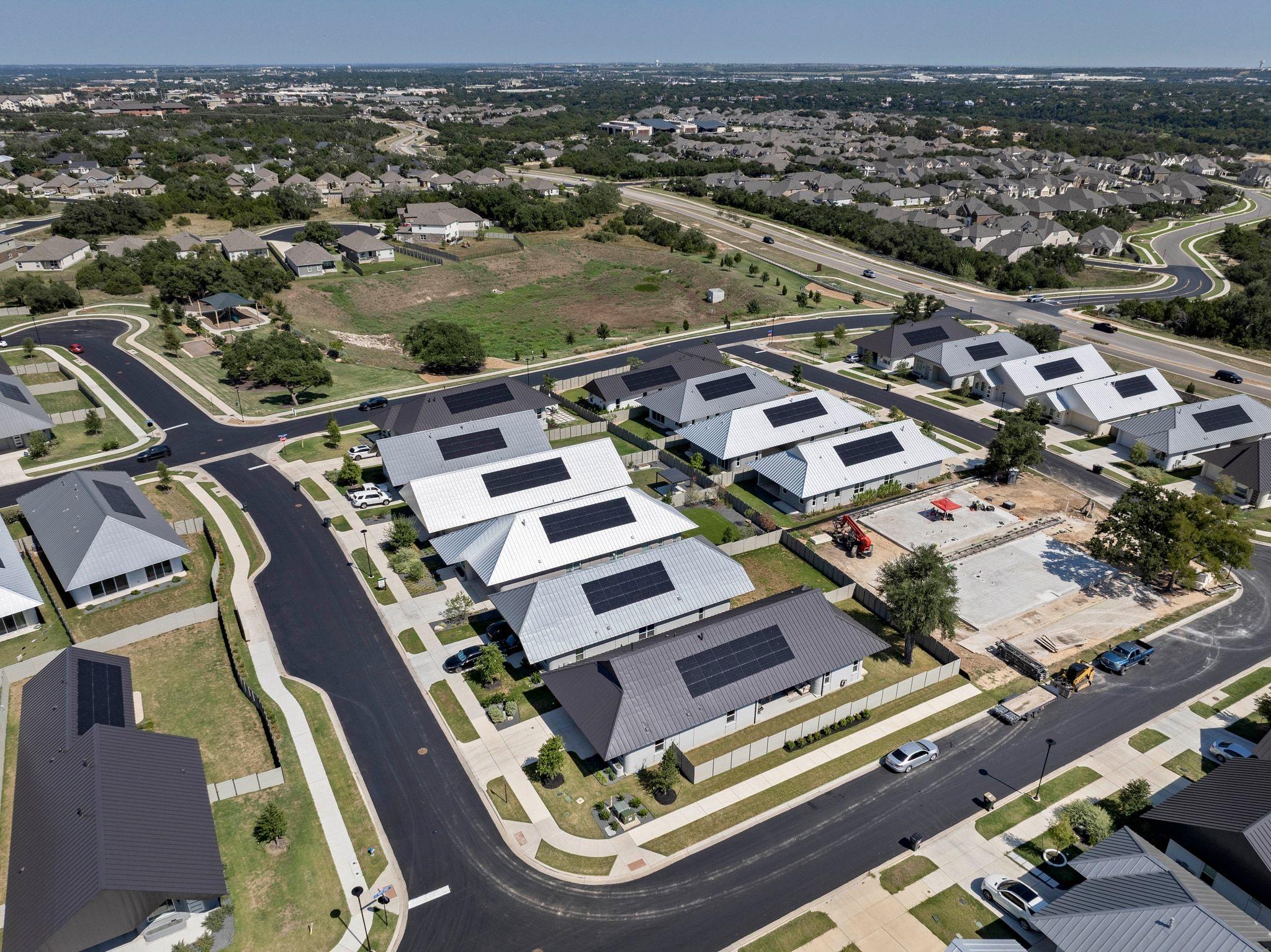 221 Lone Ranger Trl, Georgetown, TX 78628