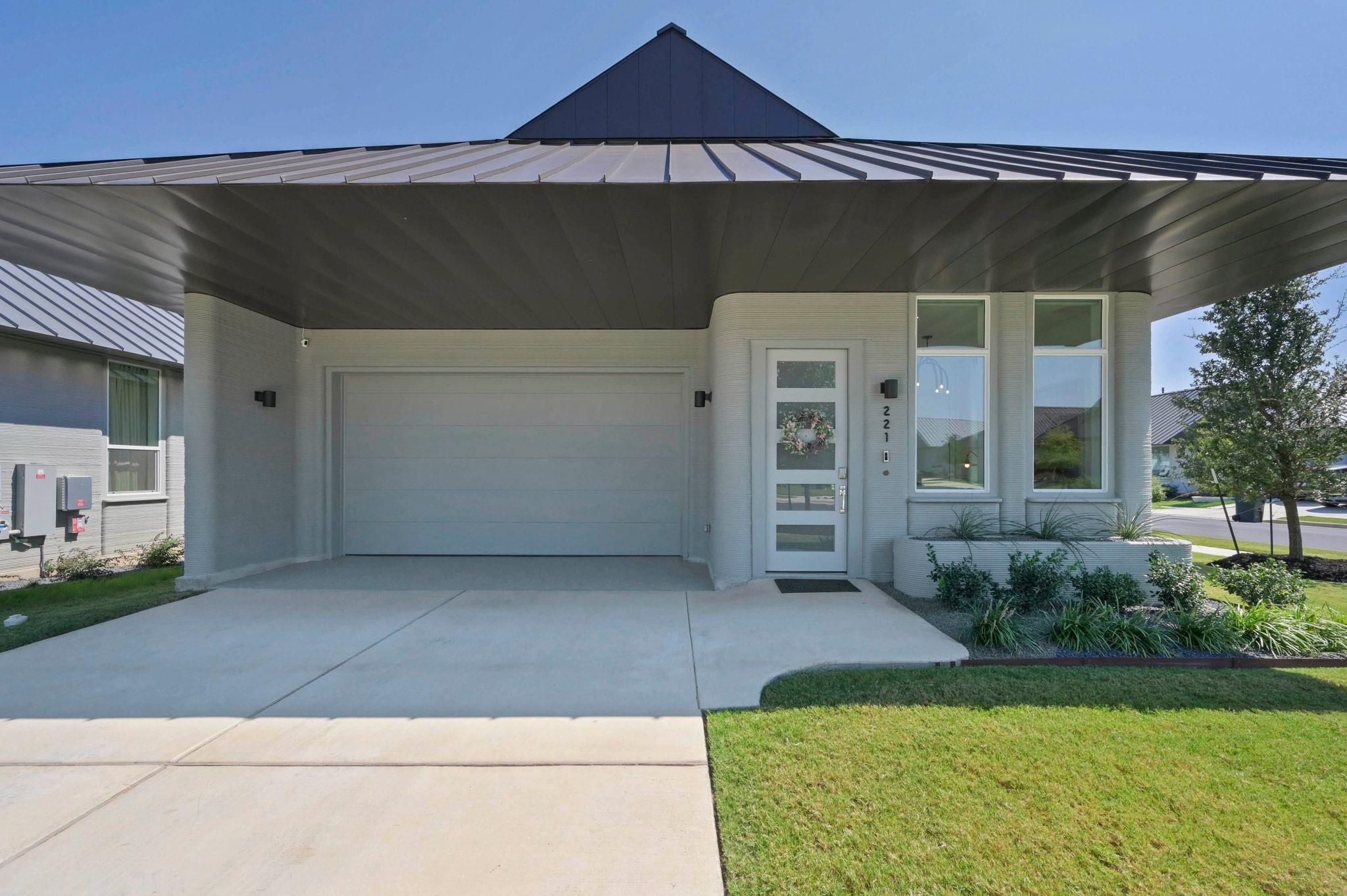221 Lone Ranger Trl, Georgetown, TX 78628