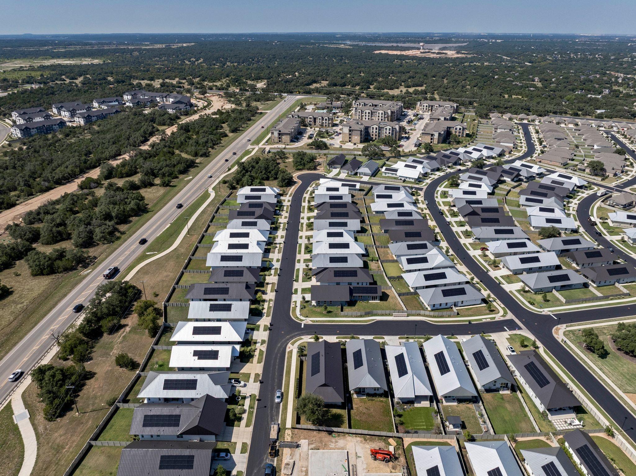 221 Lone Ranger Trl, Georgetown, TX 78628