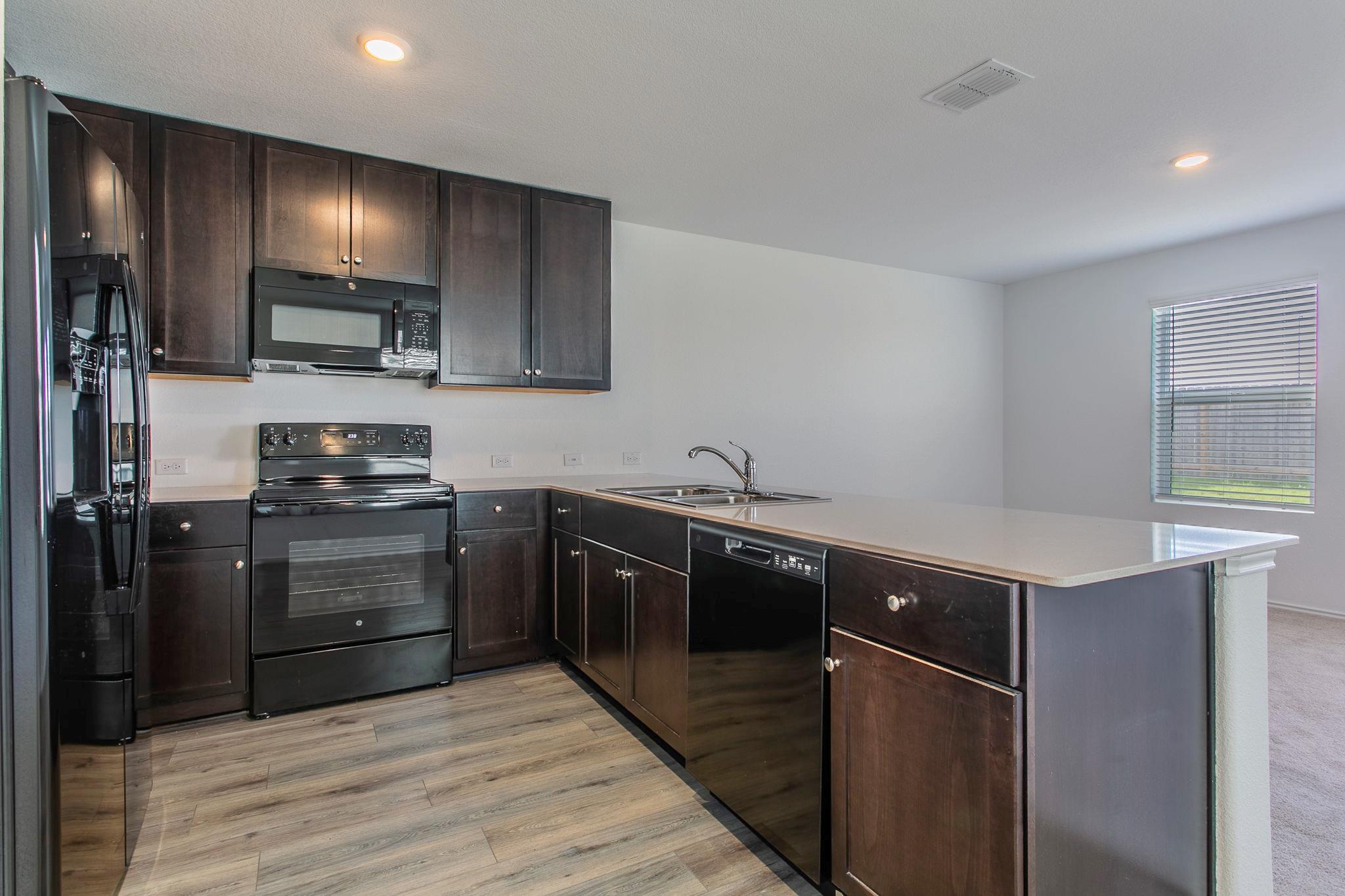 460 Marty Allen Loop, Jarrell, TX 76537