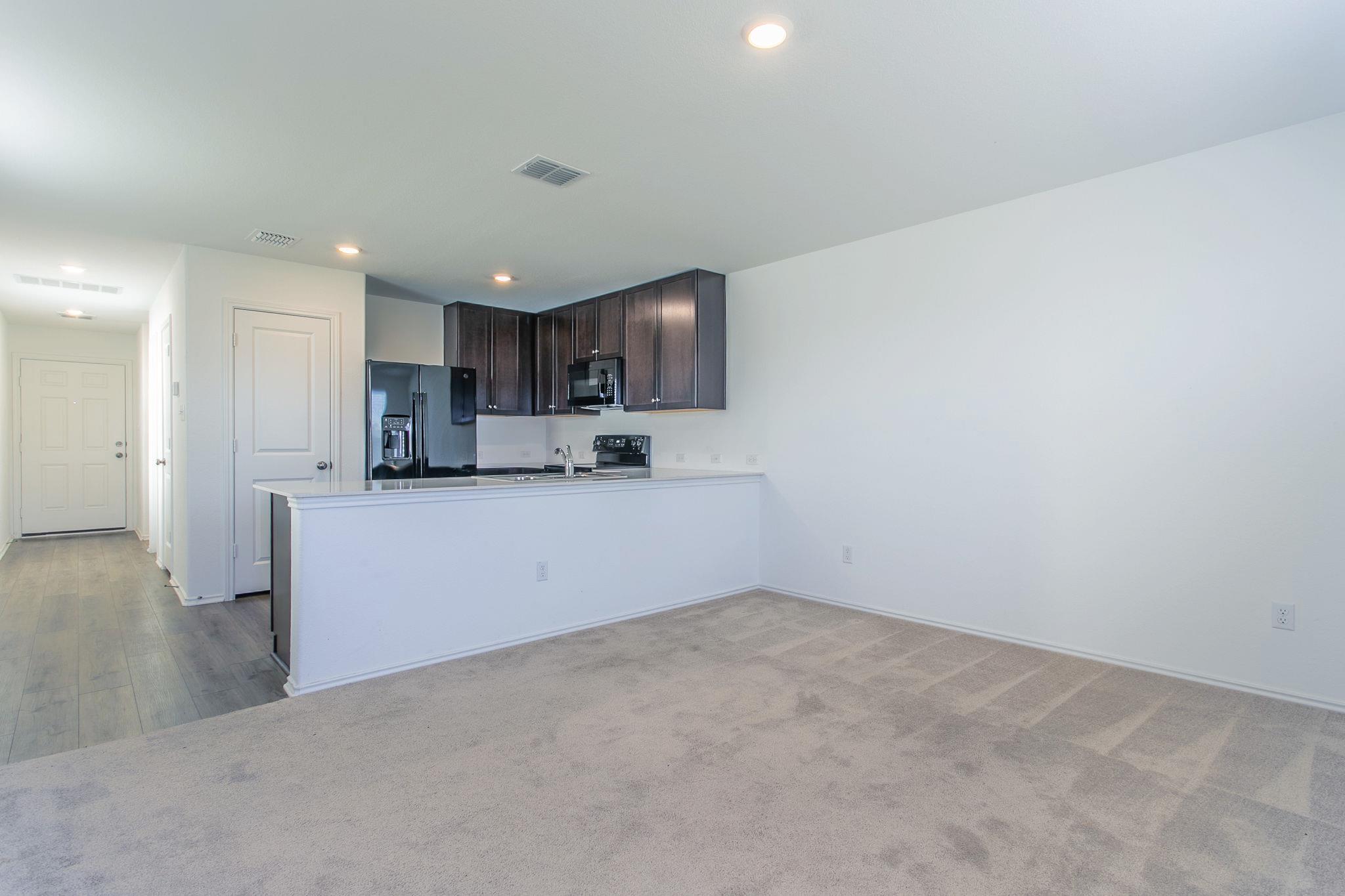 460 Marty Allen Loop, Jarrell, TX 76537