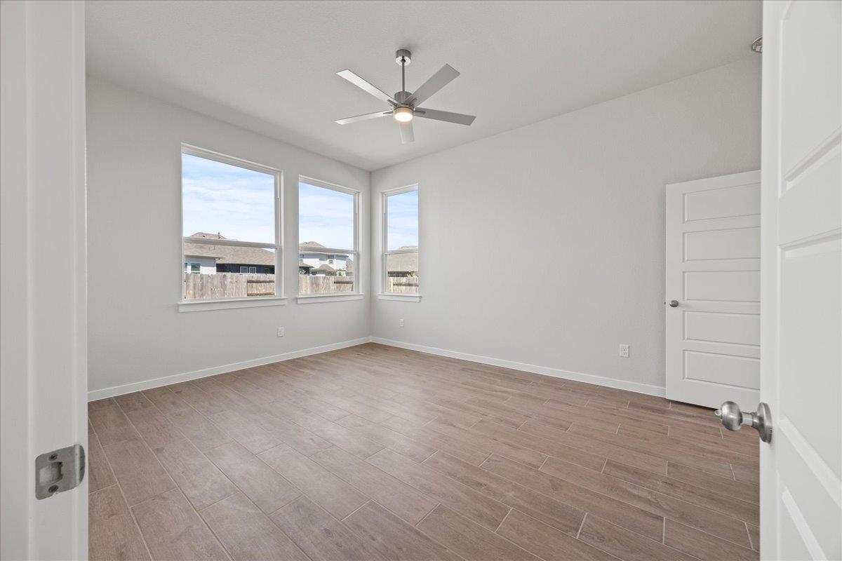 130 Paul Pena Dr, San Marcos, TX 78666