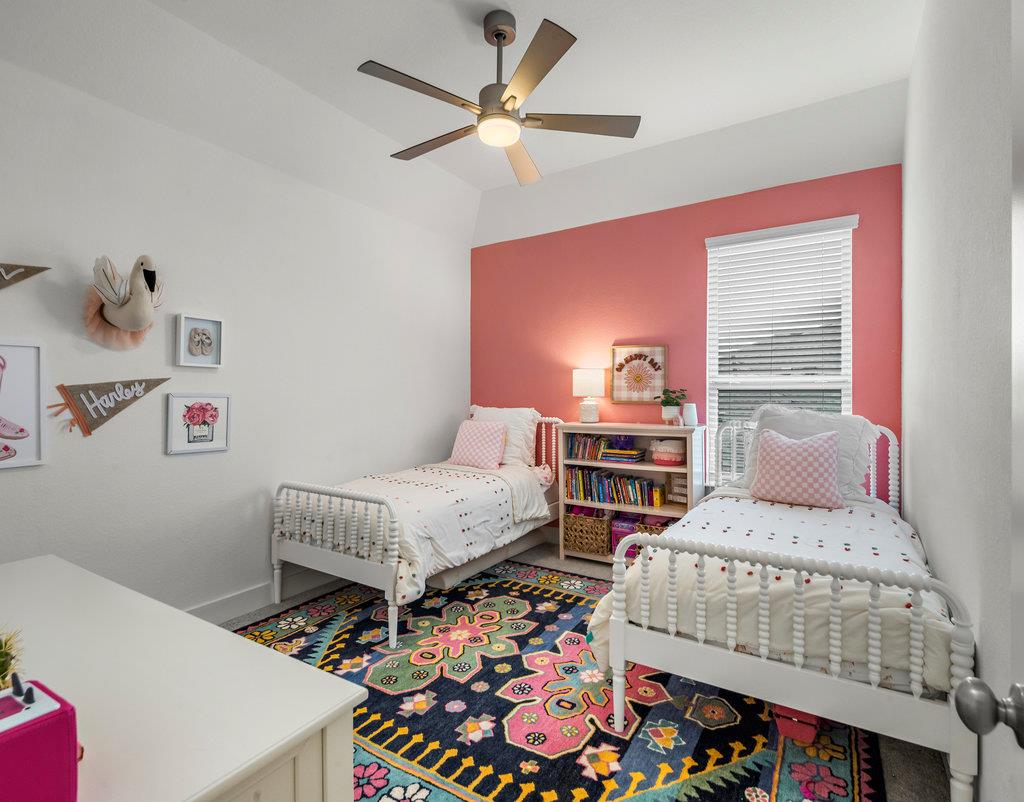 569 Stone River Dr, Austin, TX 78737