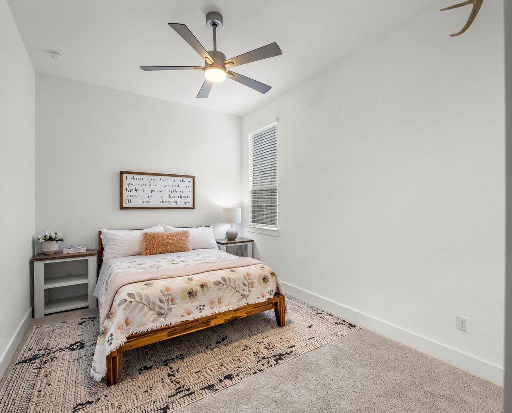 569 Stone River Dr, Austin, TX 78737