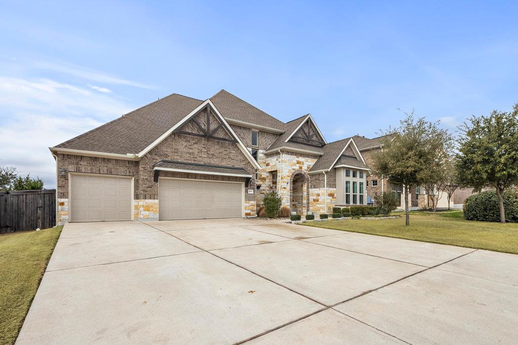 569 Stone River Dr, Austin, TX 78737