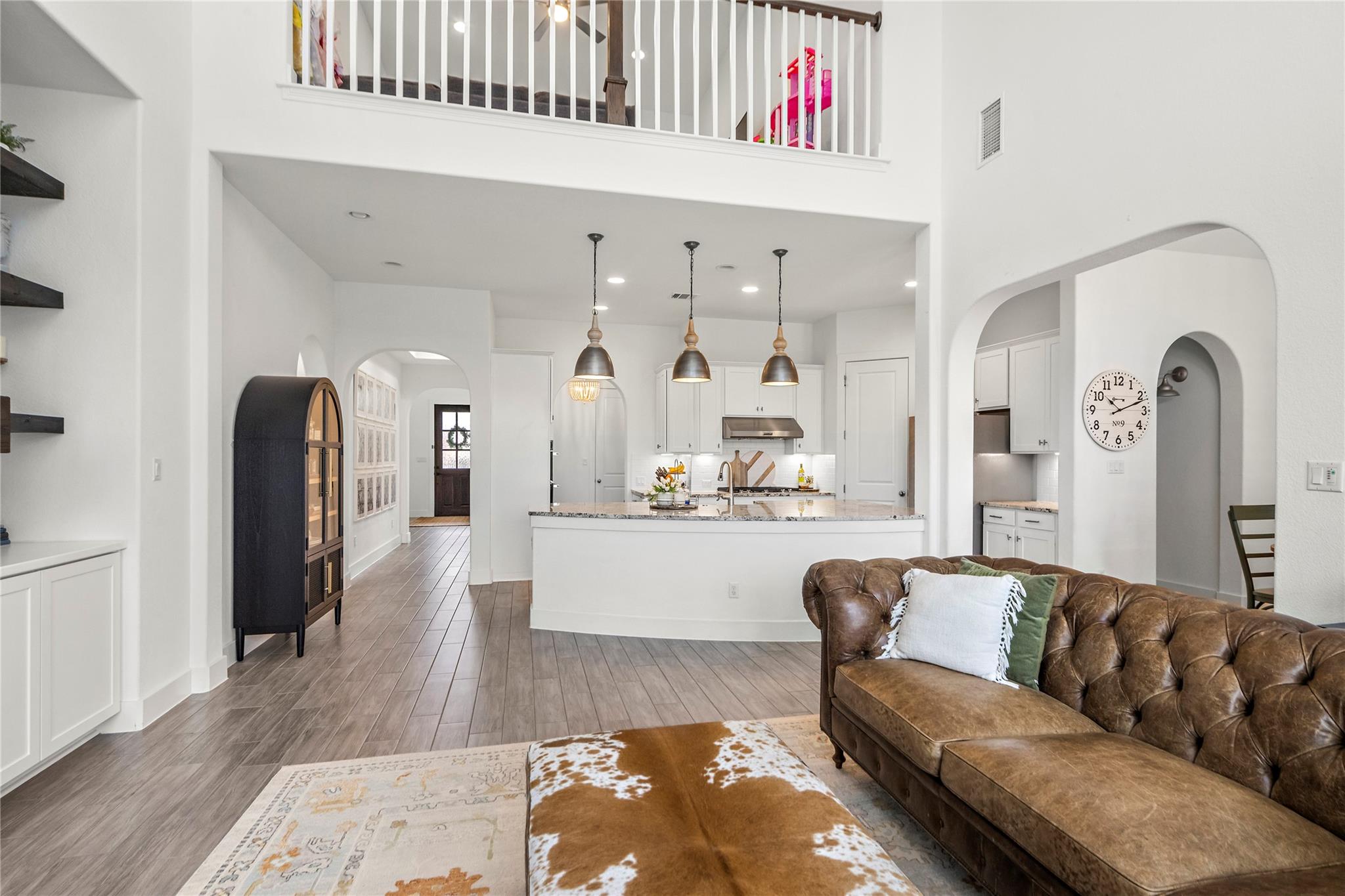 569 Stone River Dr, Austin, TX 78737