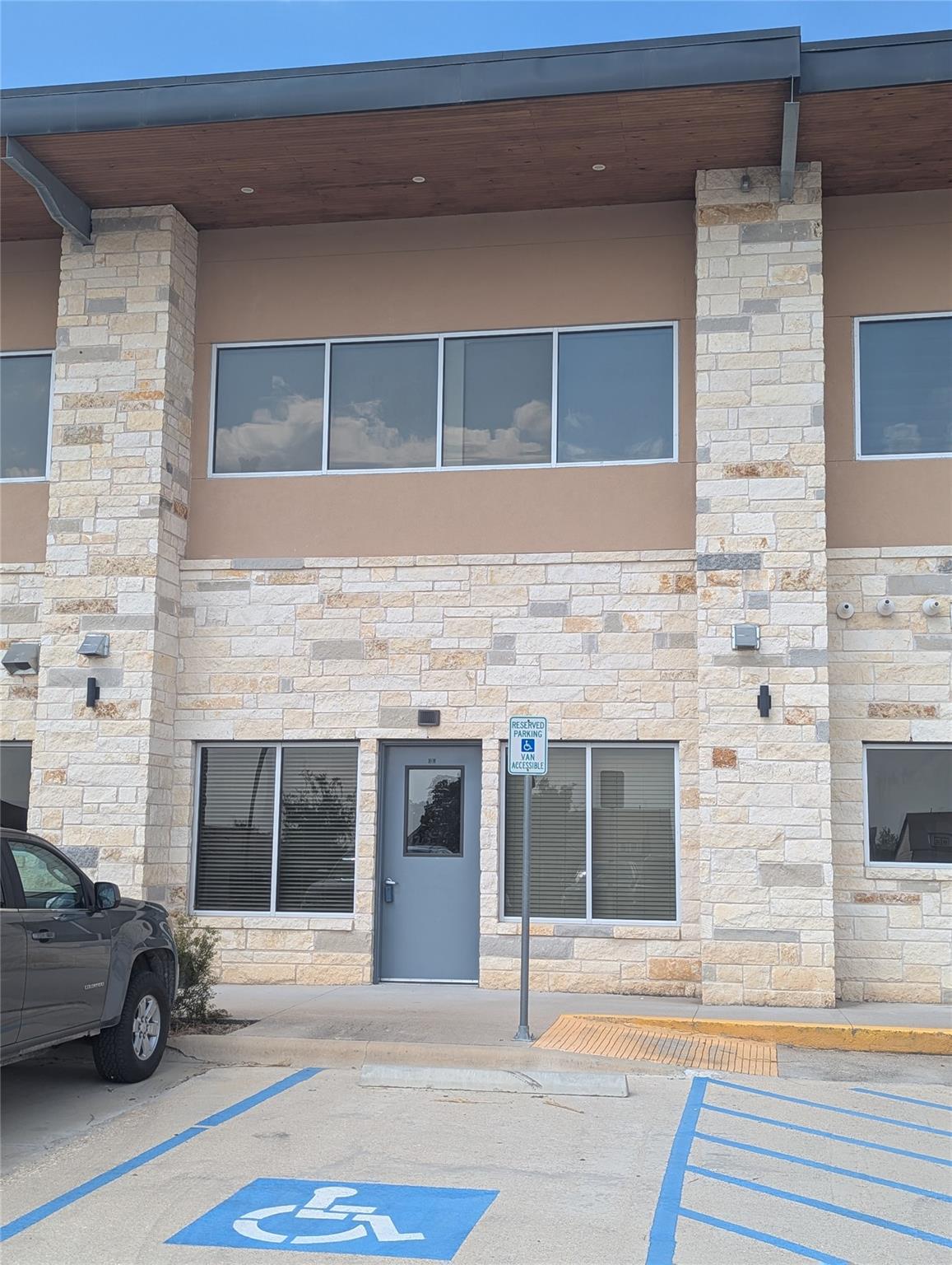 9017 W Sh 29 # 104, Liberty Hill, TX 78642