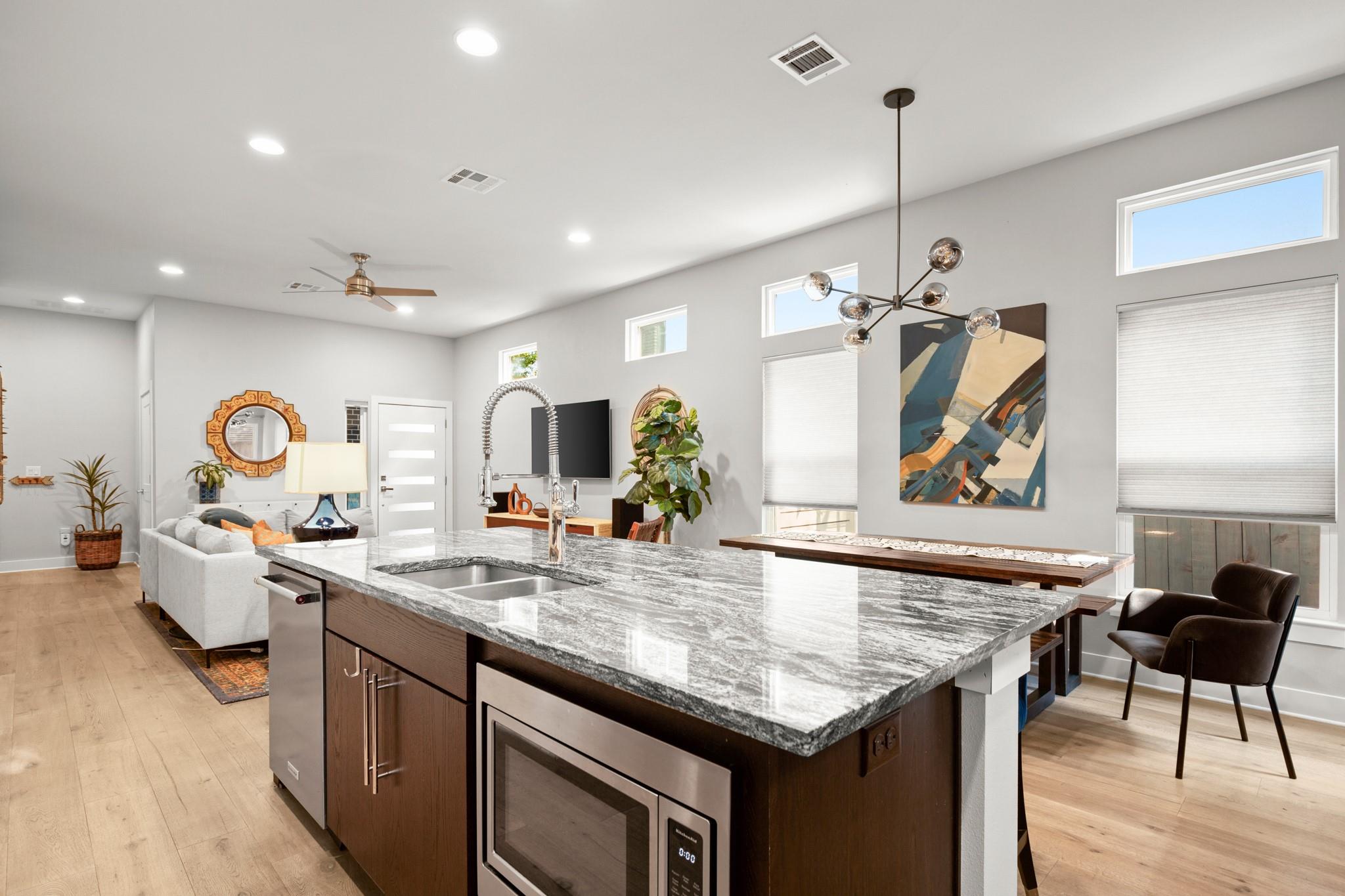 3905 Clawson Rd # 12, Austin, TX 78704