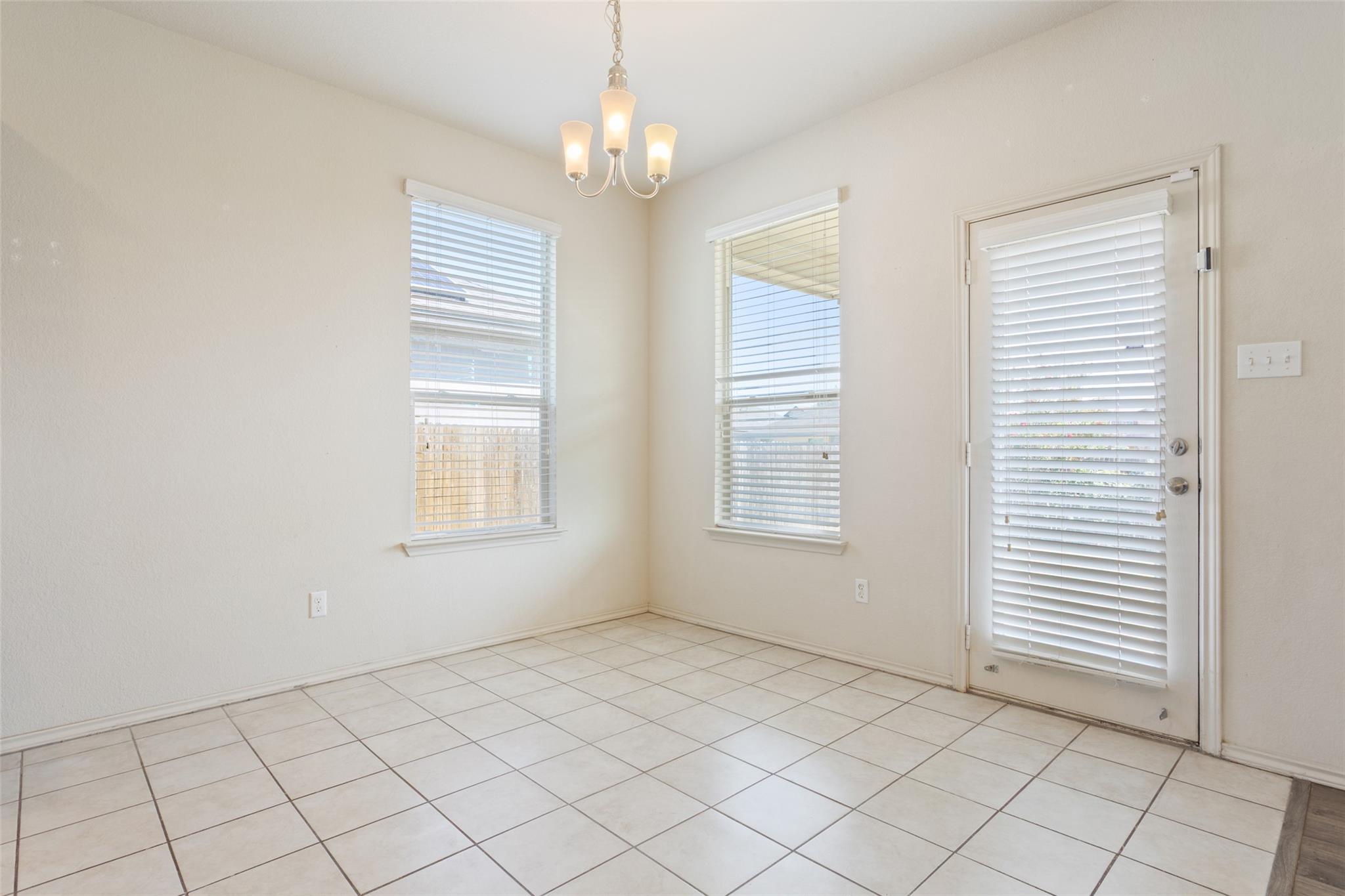 231 Druse Ln, Jarrell, TX 76537