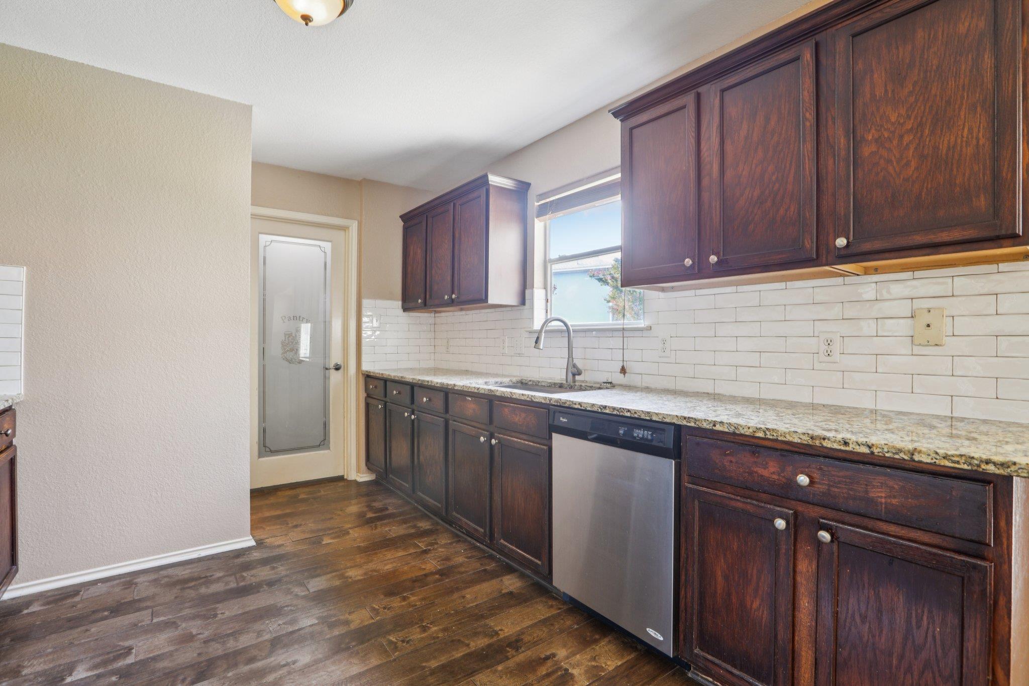 1132 Pine Portage Loop, Leander, TX 78641