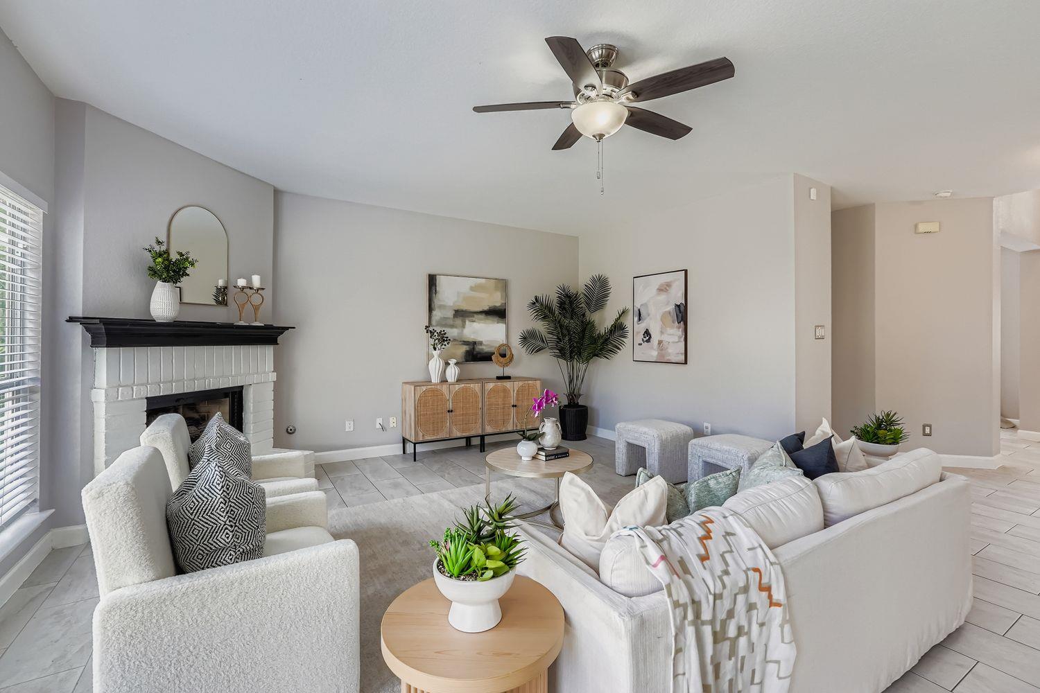 1420 Quicksilver Cir, Round Rock, TX 78665