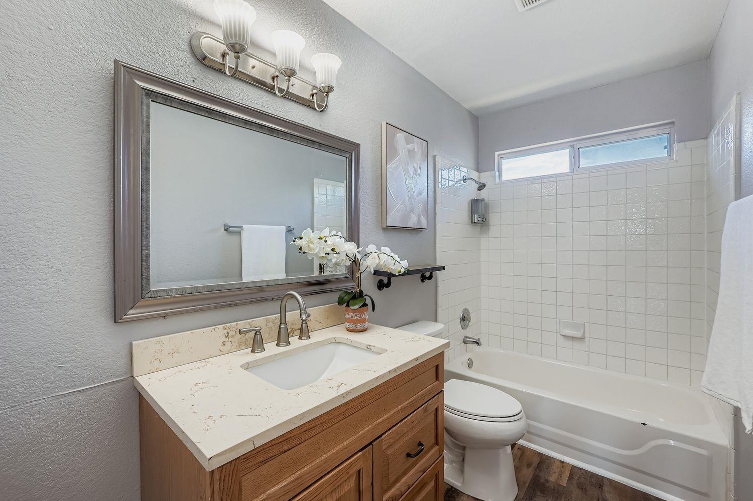 1420 Quicksilver Cir, Round Rock, TX 78665