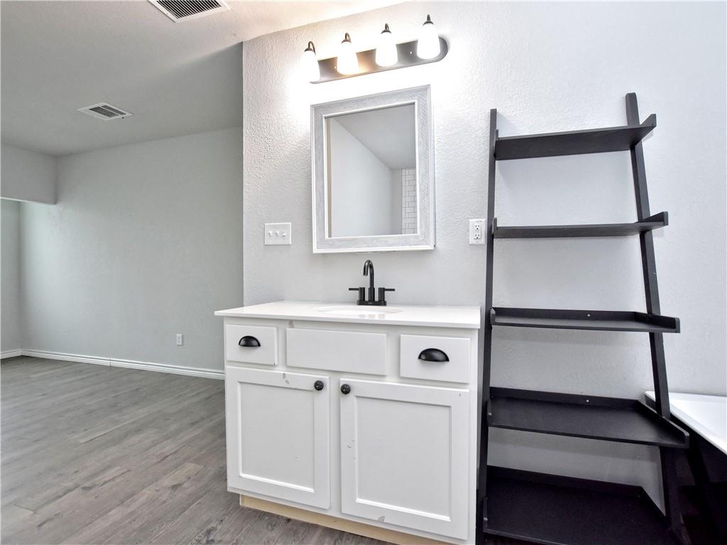 1756 Yaupon Grove Ln, Leander, TX 78641