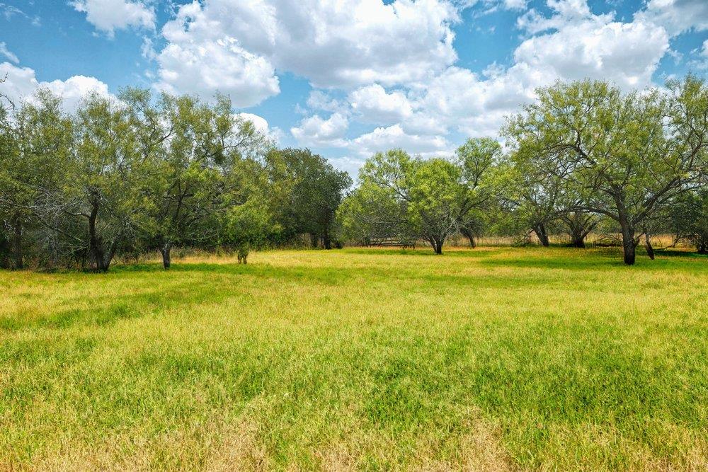 5112 E US Highway 290 Highway # 12, Fredericksburg, TX 78624