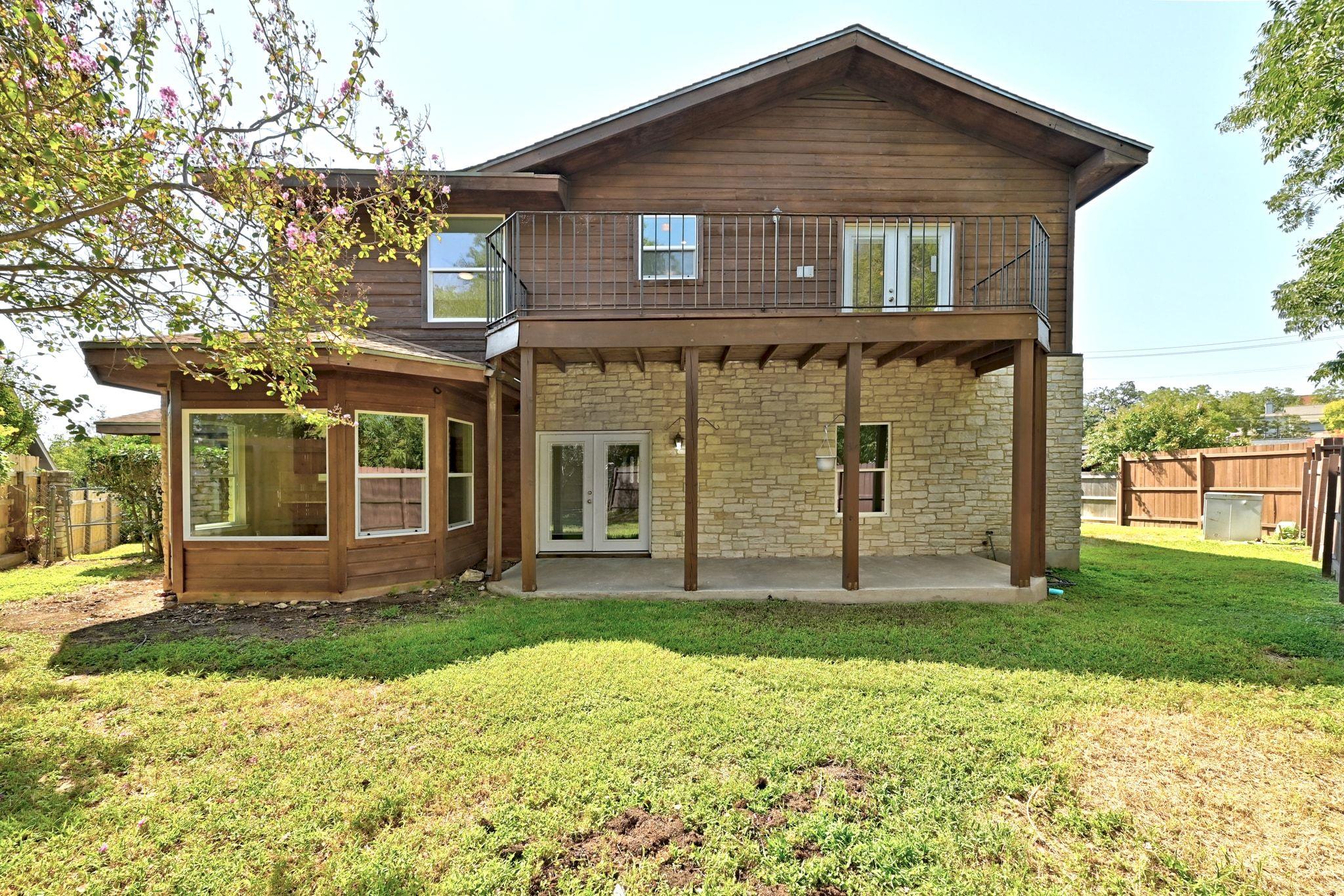 1904 Cedar Ridge Dr, Austin, TX 78741