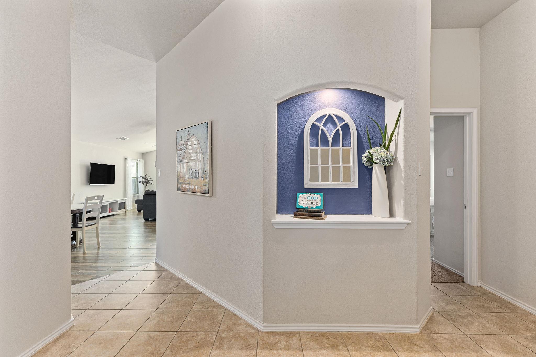 109 Plata Ln, Jarrell, TX 76537