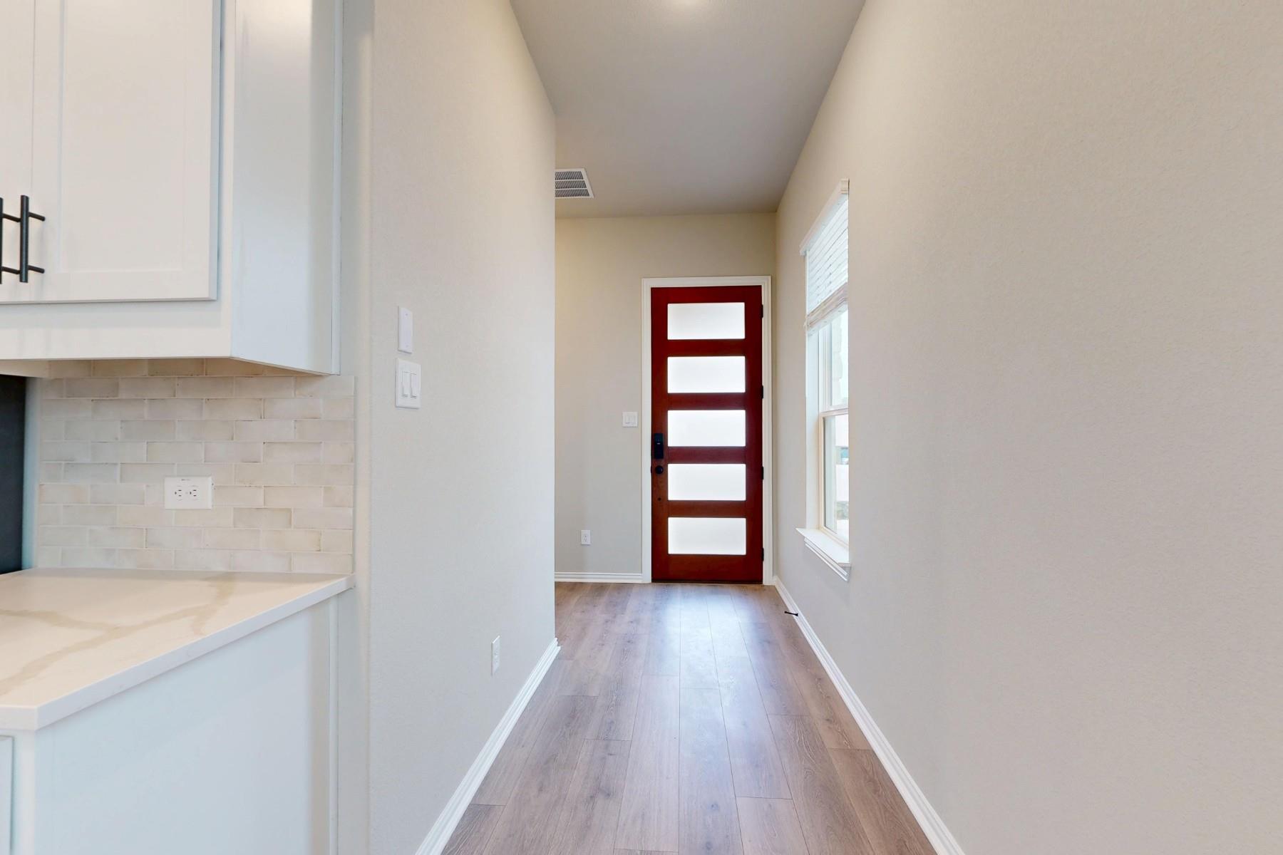 217 Grayson Elm Pass, Dripping Springs, TX 78620