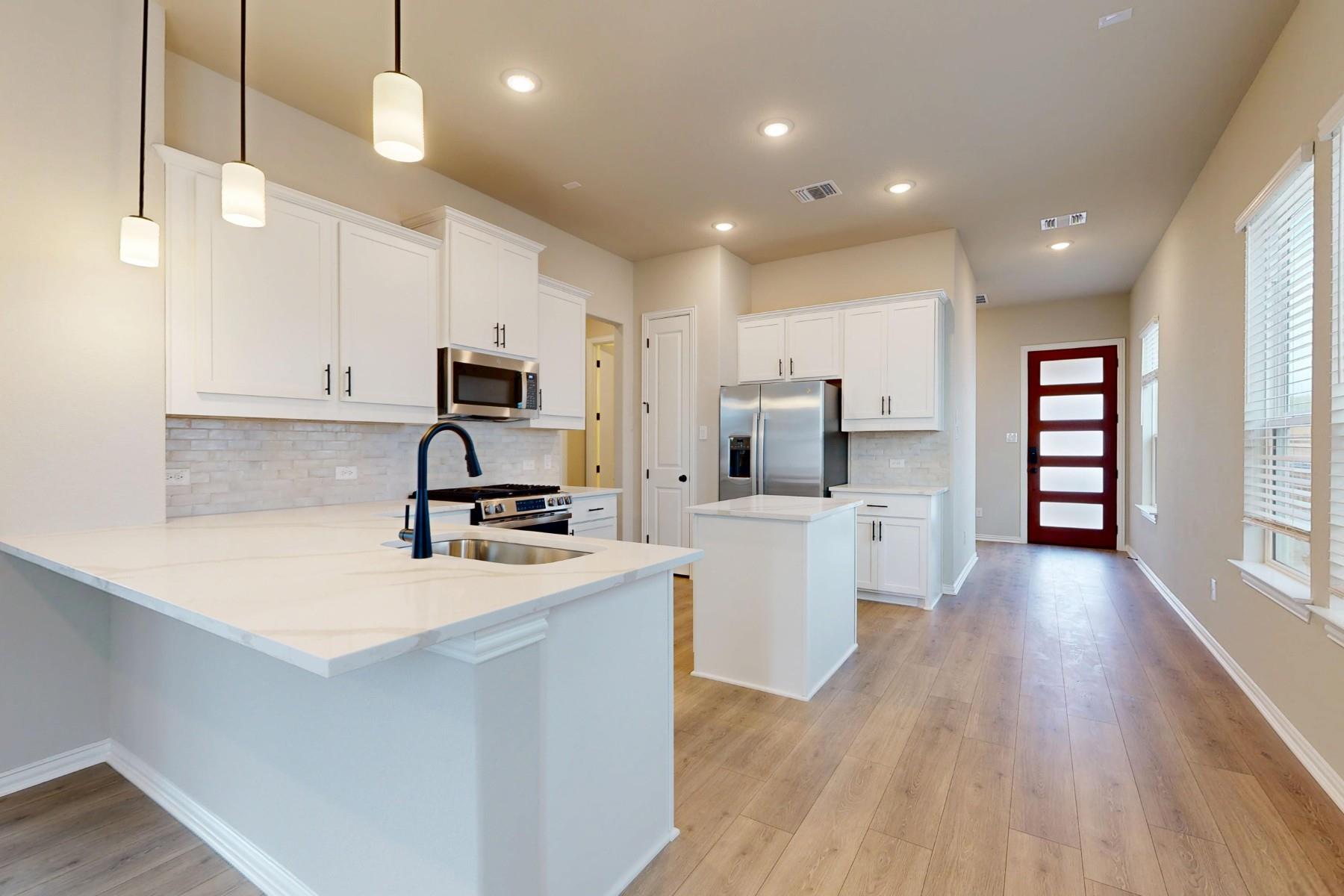 217 Grayson Elm Pass, Dripping Springs, TX 78620