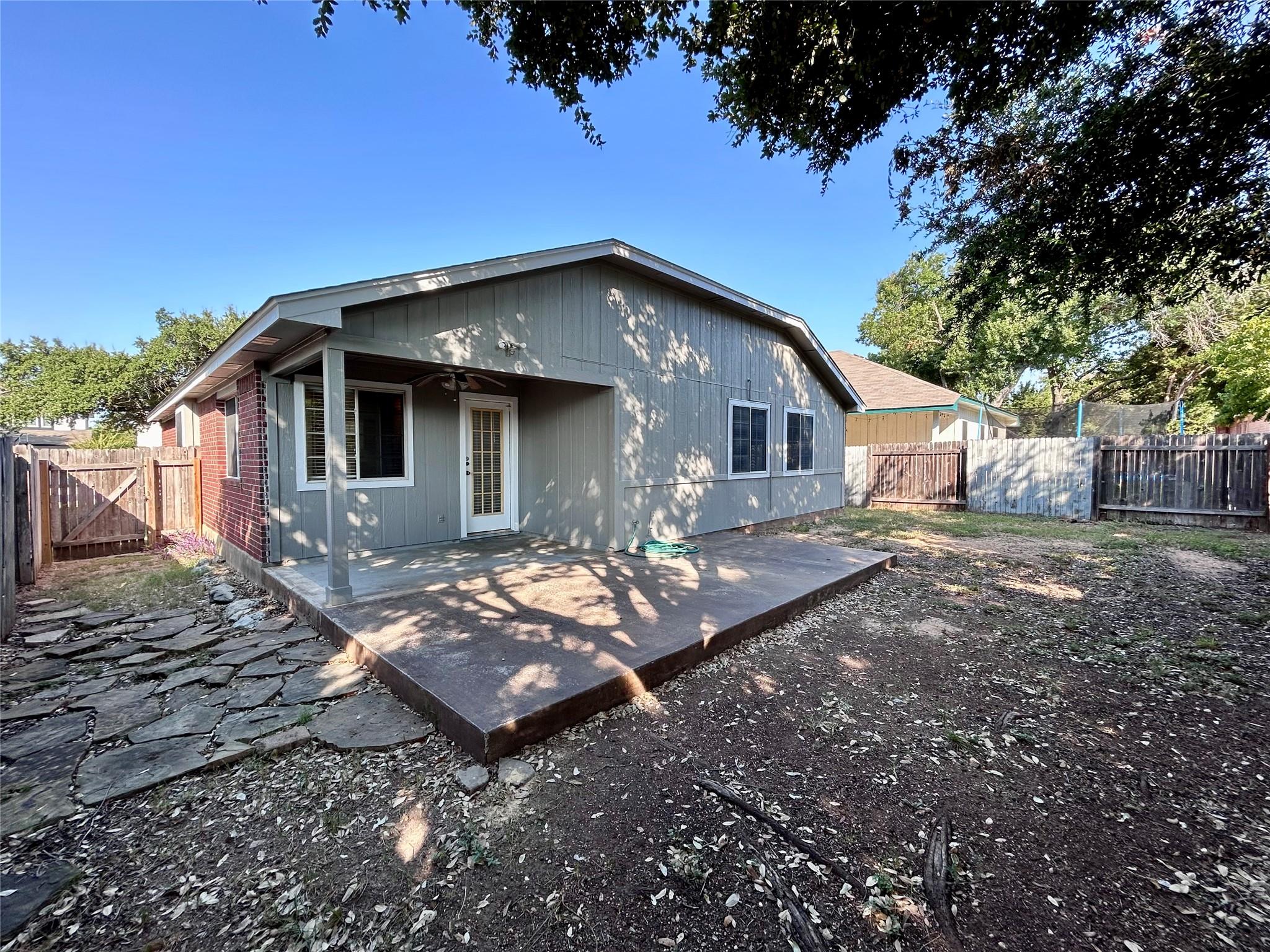 716 Le Ann Ln, Cedar Park, TX 78613