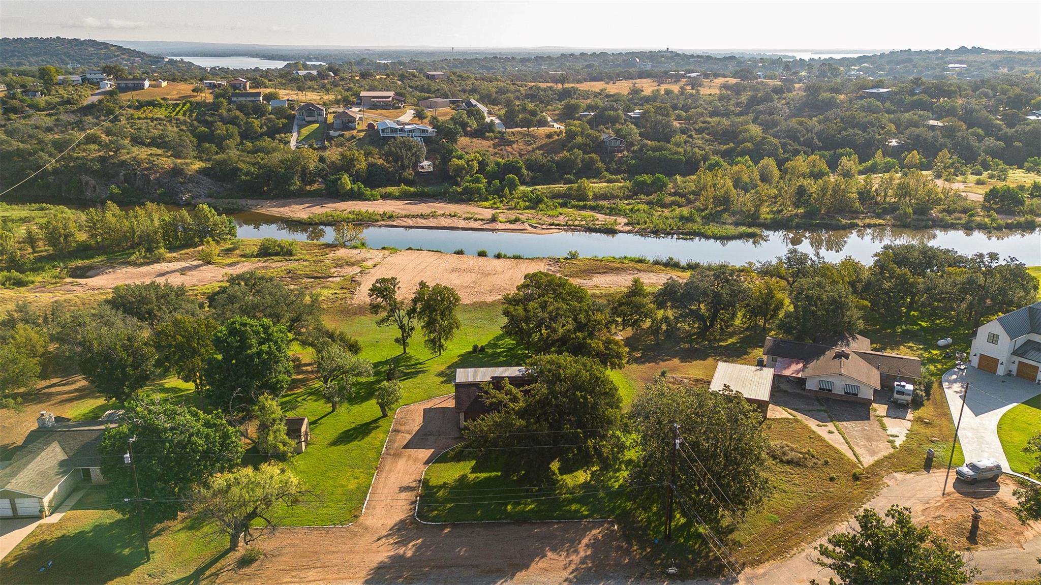 136 Lakeshore Dr, Horseshoe Bay, TX 78657