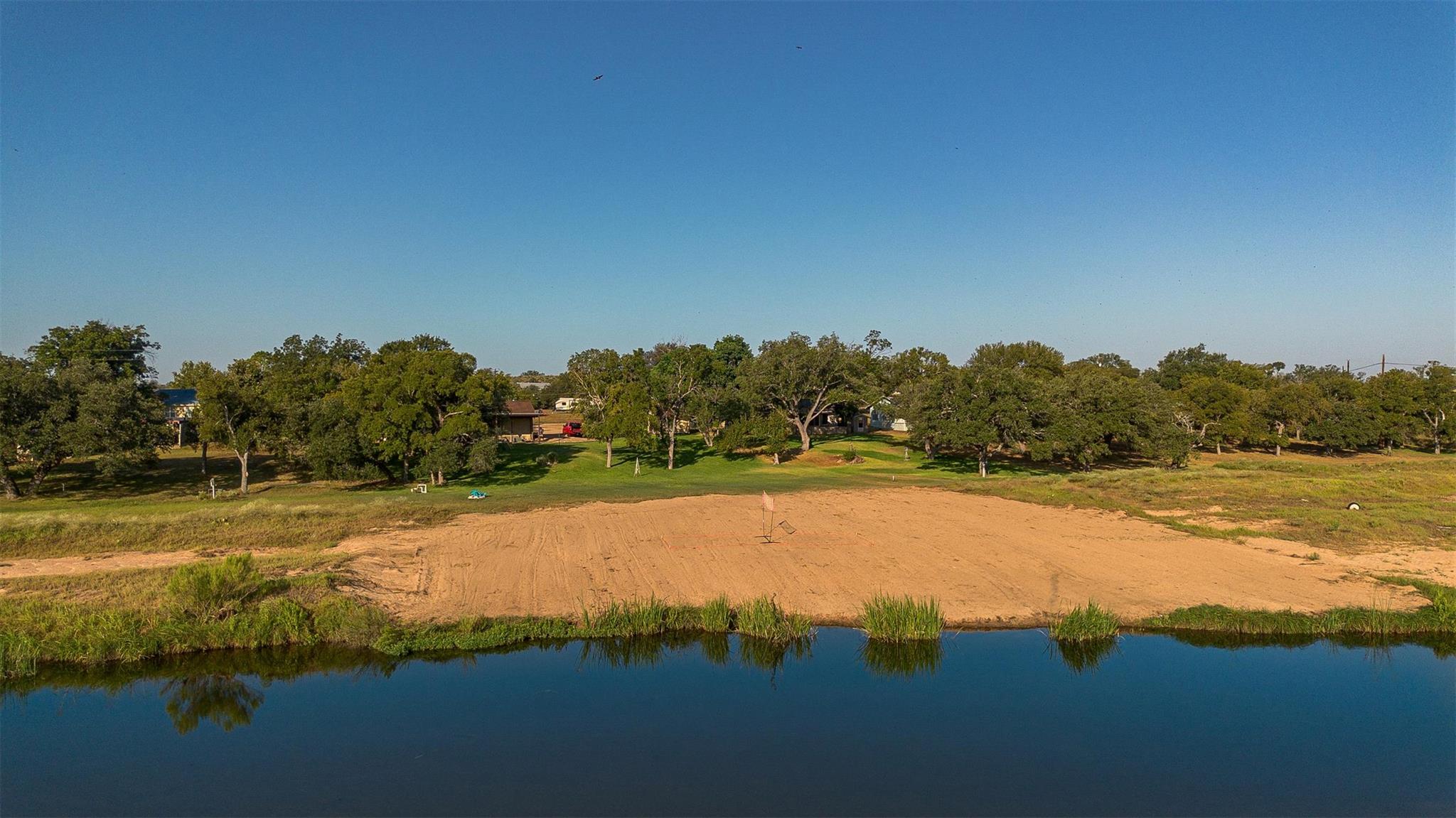 136 Lakeshore Dr, Horseshoe Bay, TX 78657