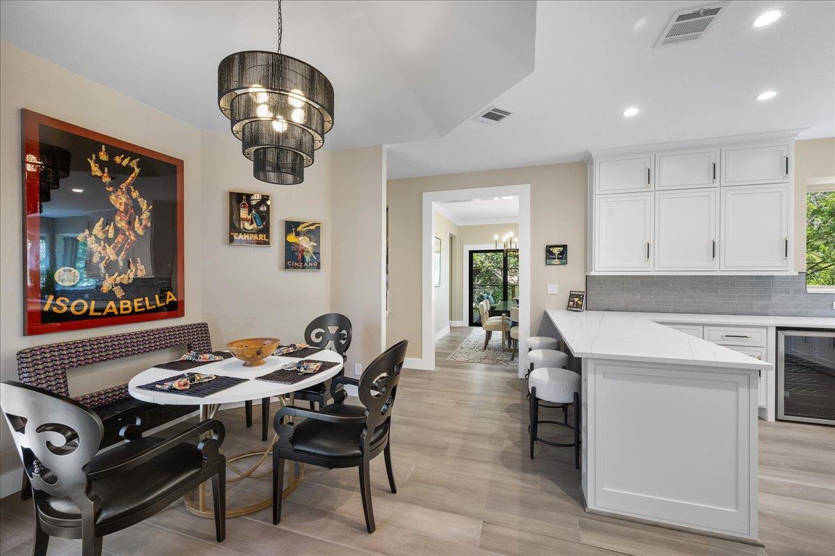 105 Rupen Dr, Lakeway, TX 78734