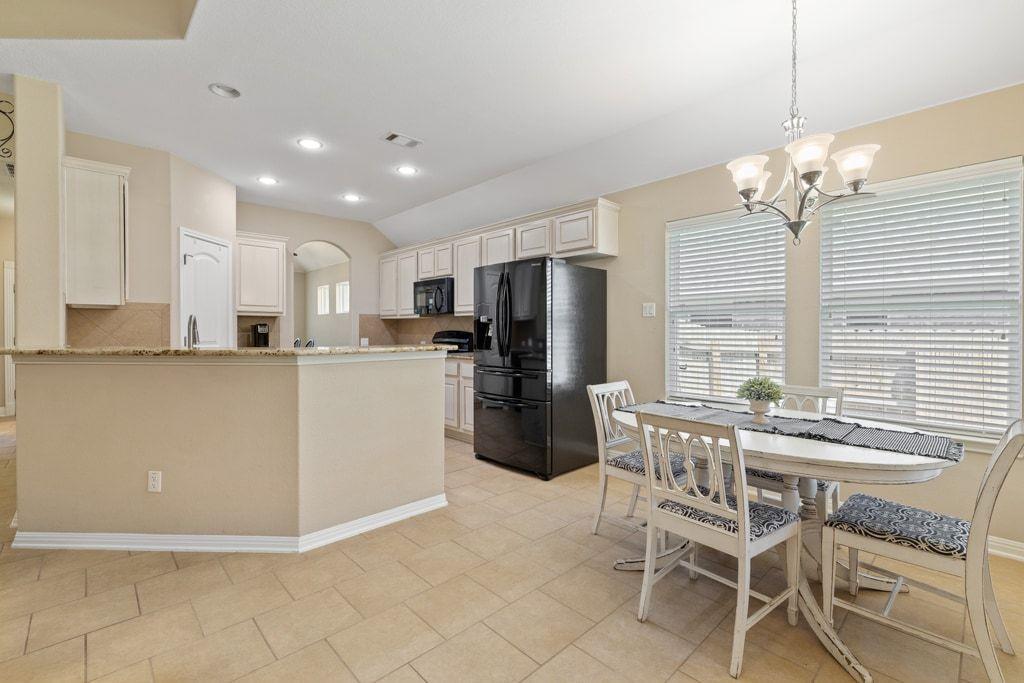 2410 Sweetwater Ln, Cedar Park, TX 78613