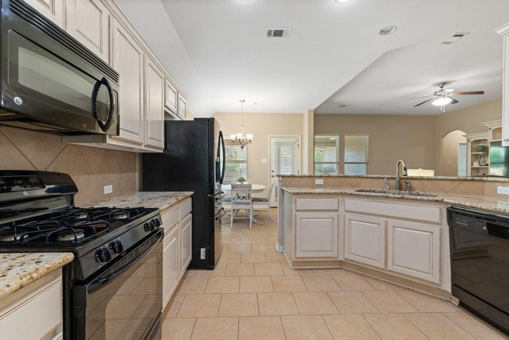 2410 Sweetwater Ln, Cedar Park, TX 78613