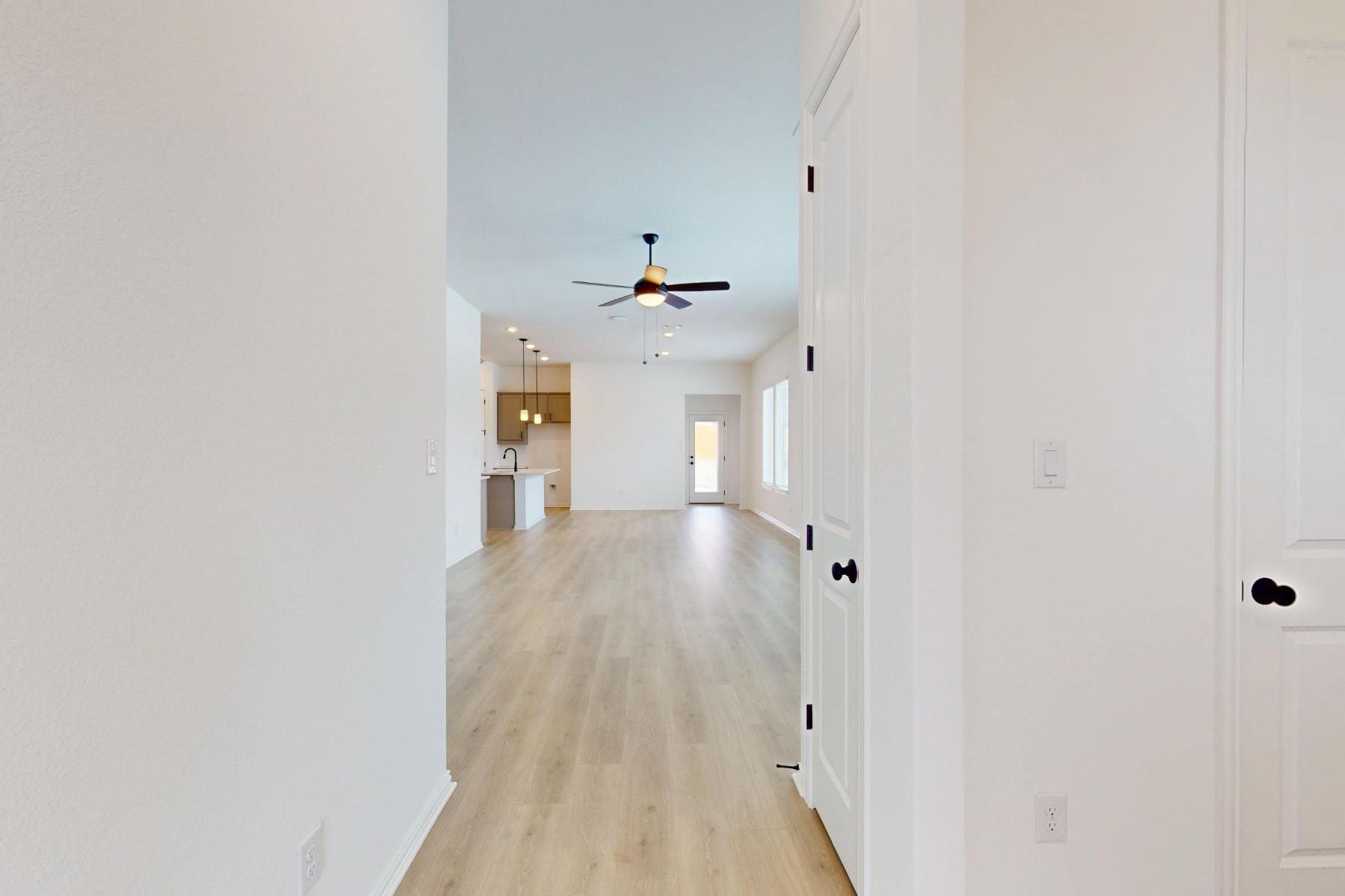 226 Grayson Elm Pass, Dripping Springs, TX 78620