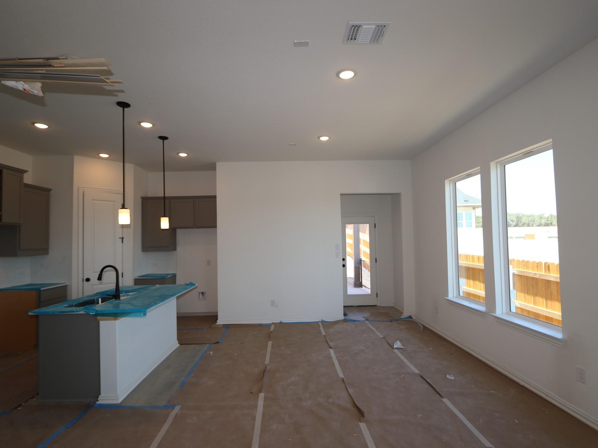 226 Grayson Elm Pass, Dripping Springs, TX 78620