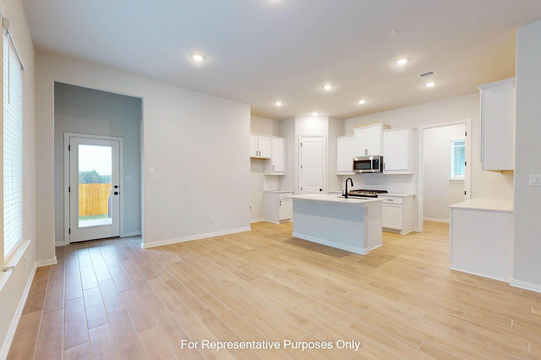 226 Grayson Elm Pass, Dripping Springs, TX 78620