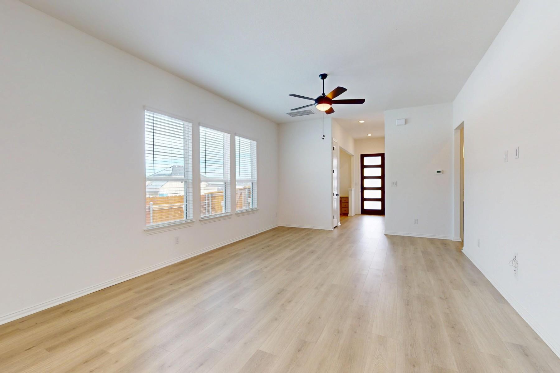 226 Grayson Elm Pass, Dripping Springs, TX 78620