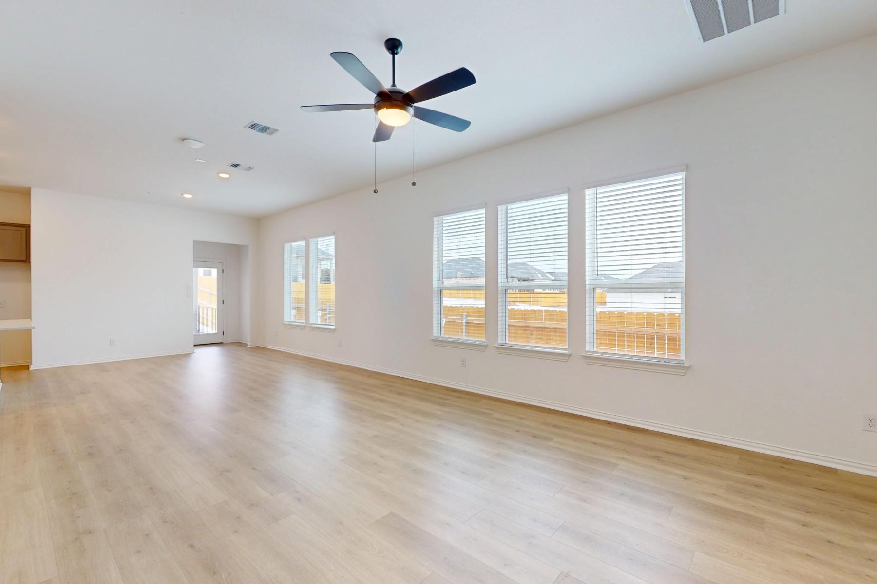 226 Grayson Elm Pass, Dripping Springs, TX 78620