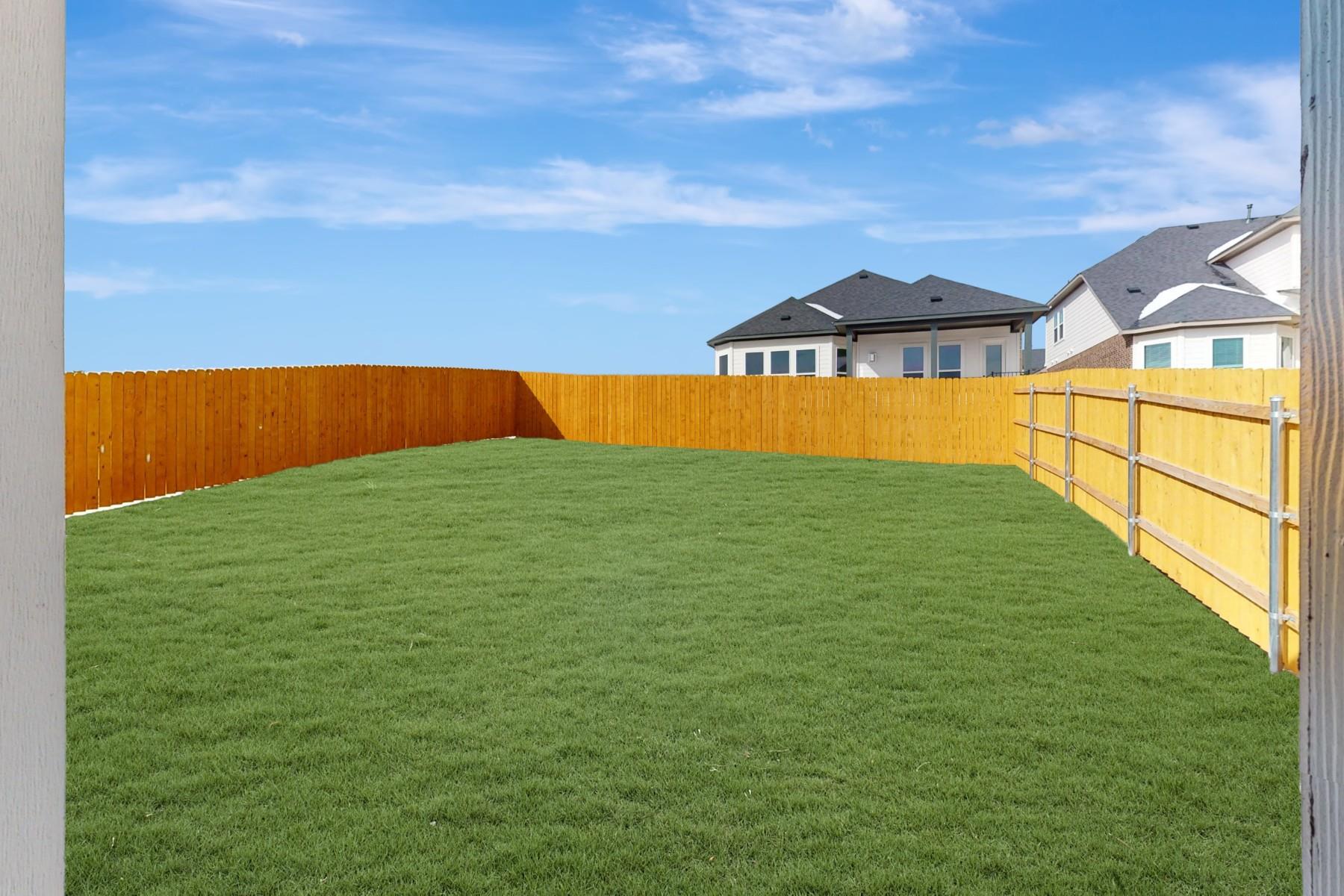 226 Grayson Elm Pass, Dripping Springs, TX 78620