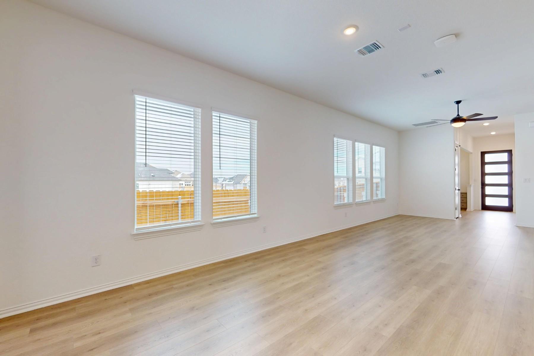 226 Grayson Elm Pass, Dripping Springs, TX 78620