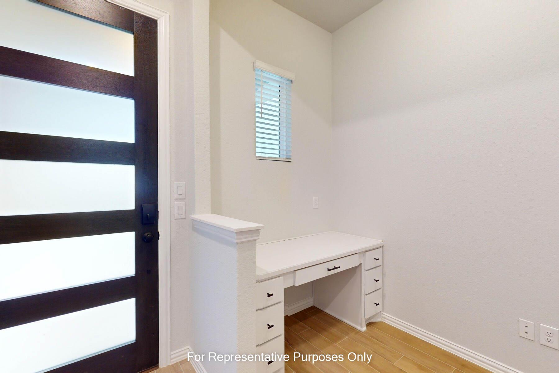 226 Grayson Elm Pass, Dripping Springs, TX 78620