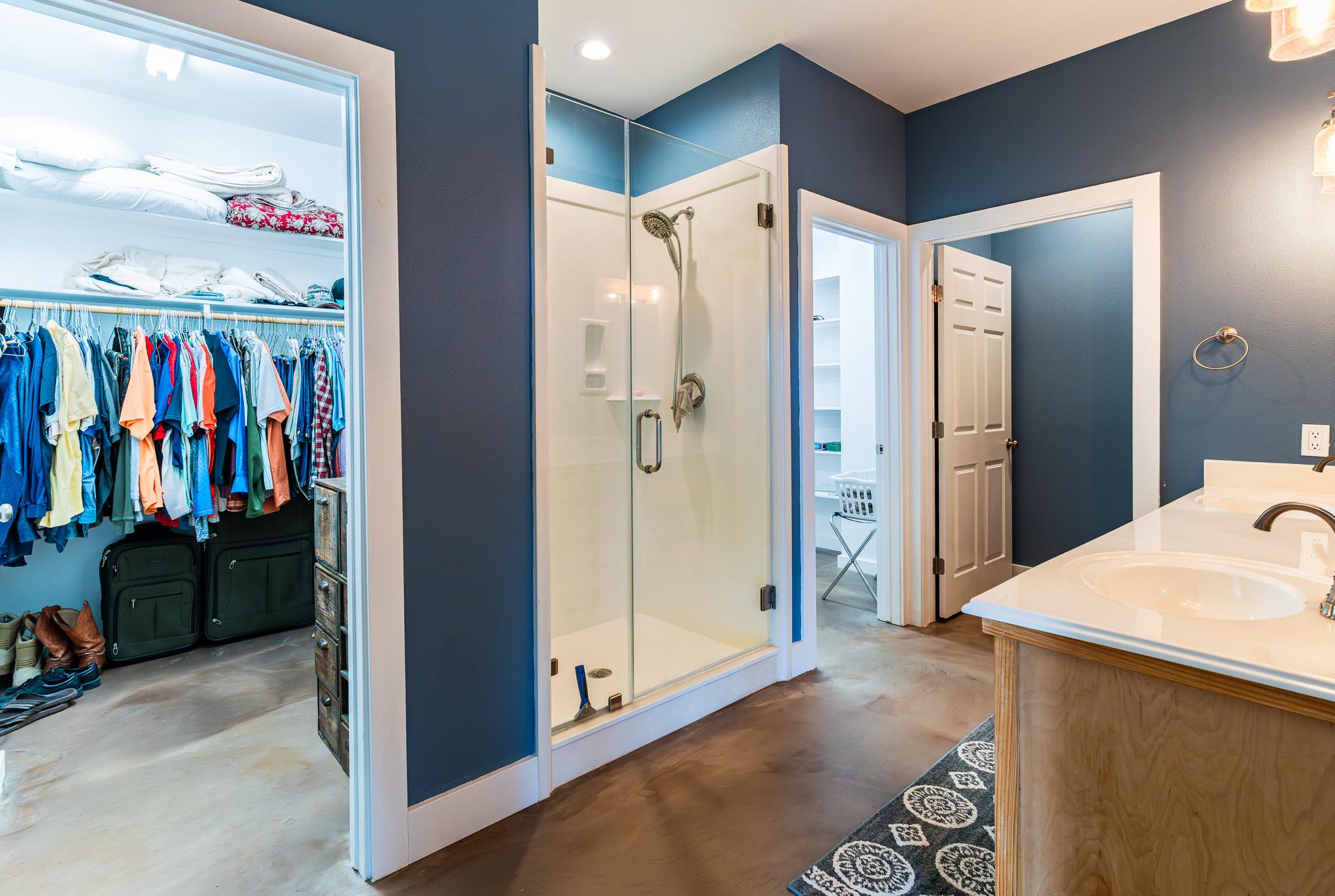 258 Private Road 2006, Schulenburg, TX 78956