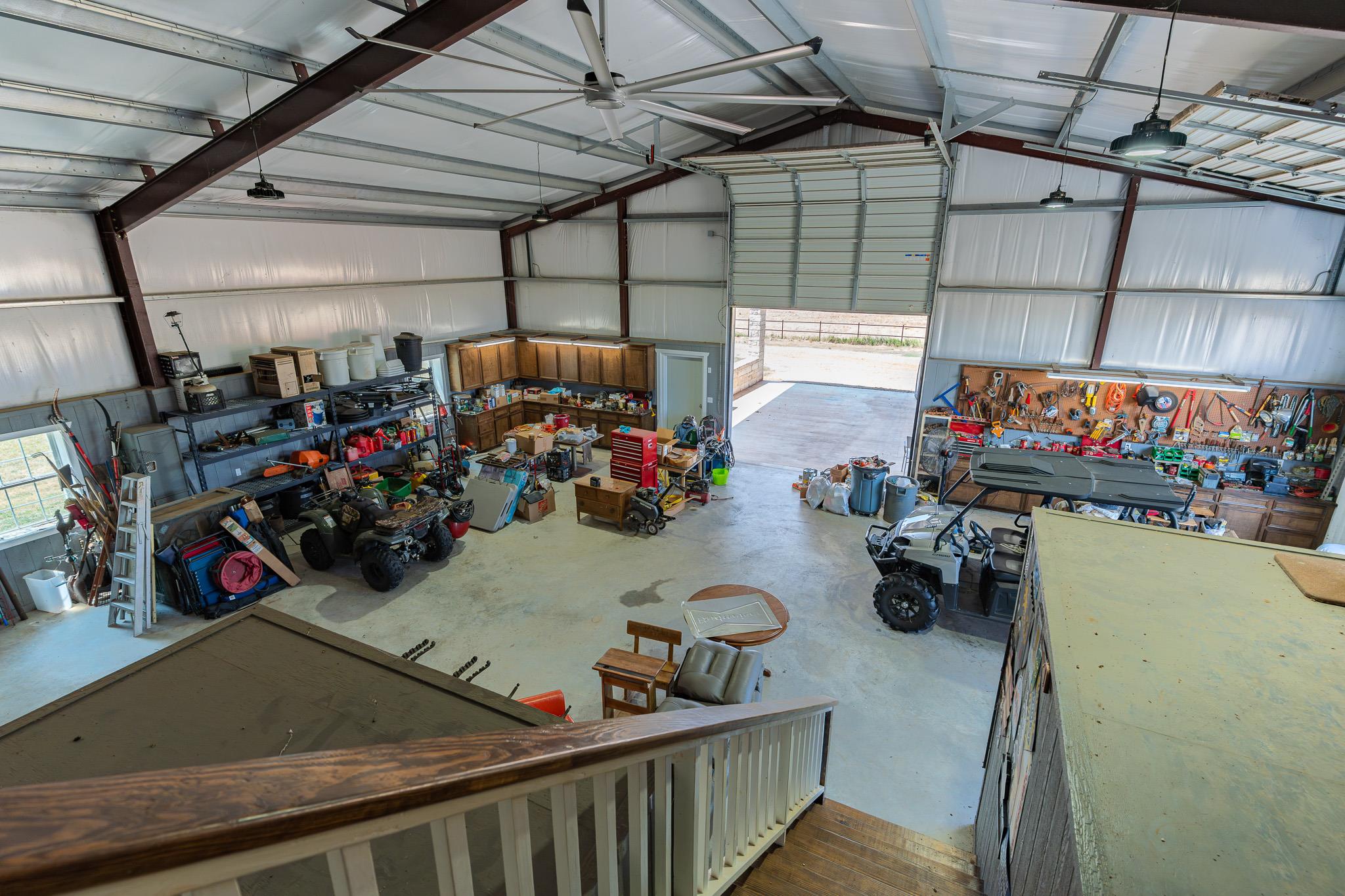 258 Private Road 2006, Schulenburg, TX 78956