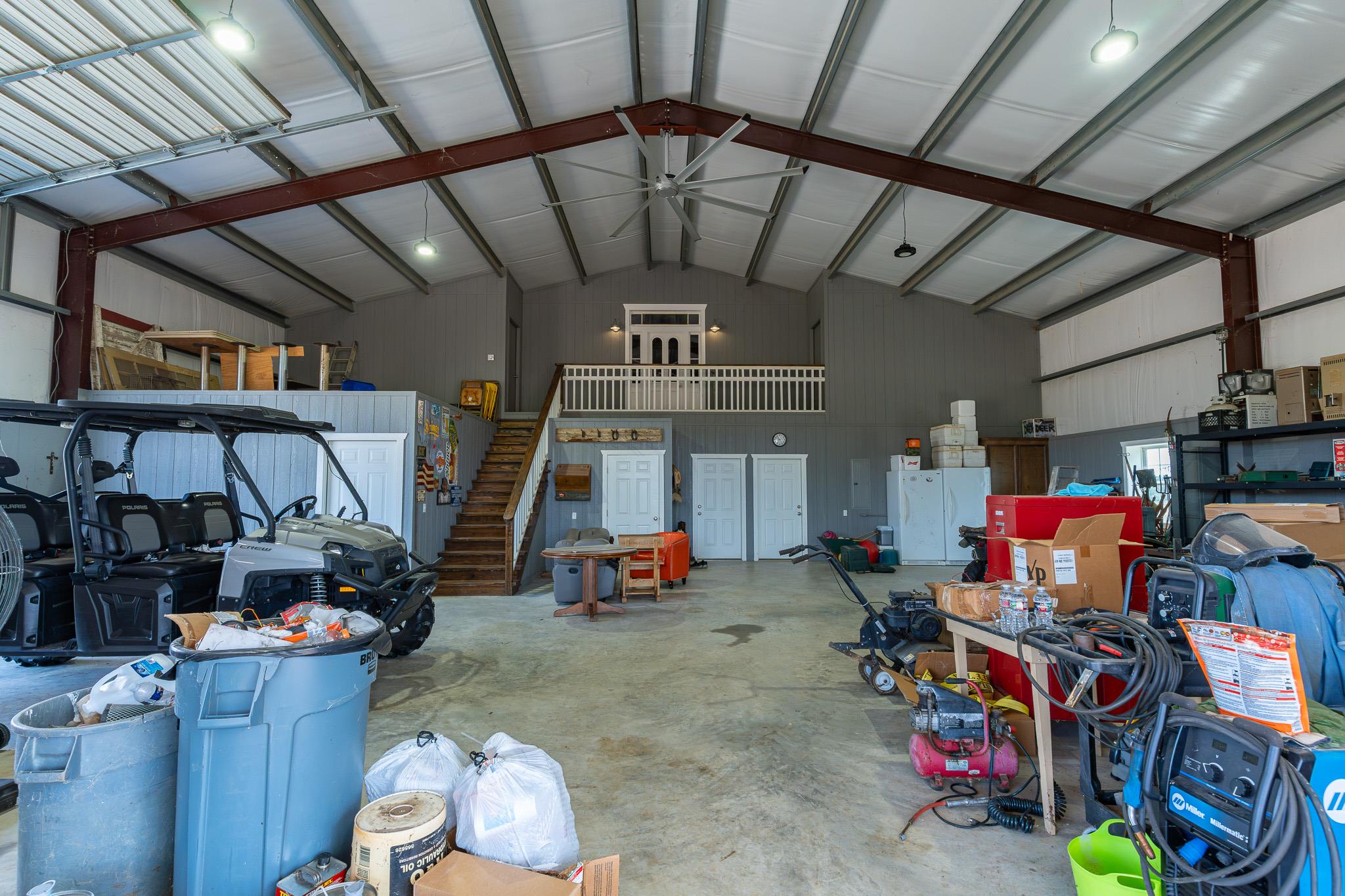 258 Private Road 2006, Schulenburg, TX 78956