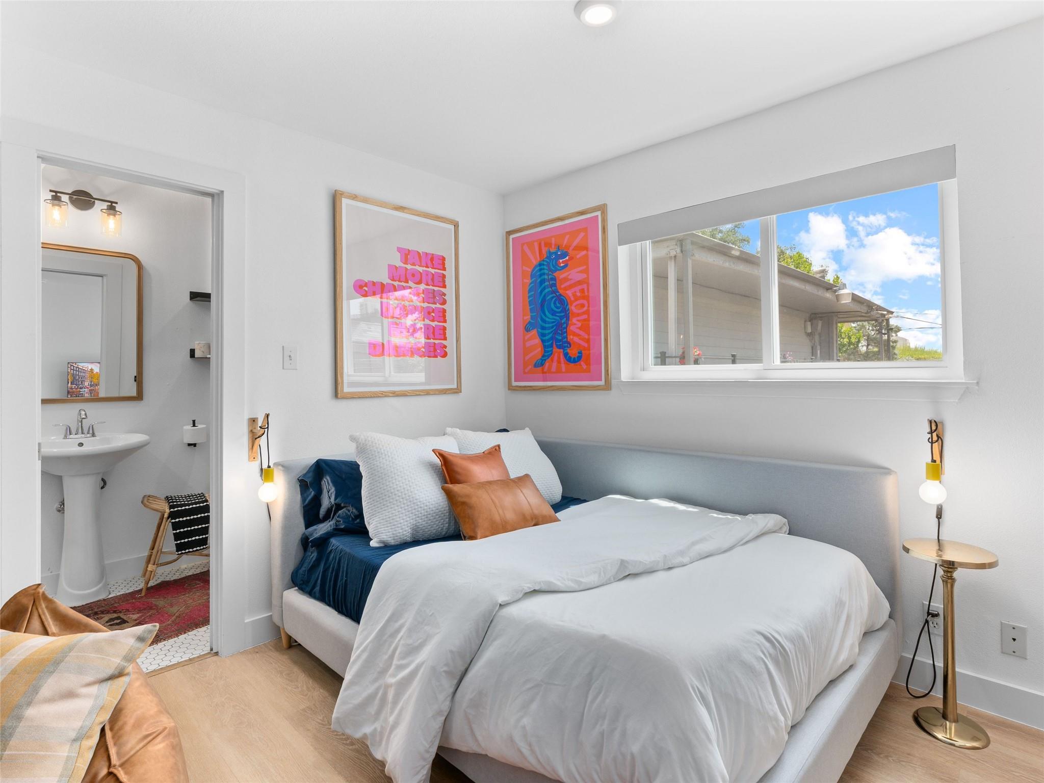 1111 W 10th St # 206, Austin, TX 78703