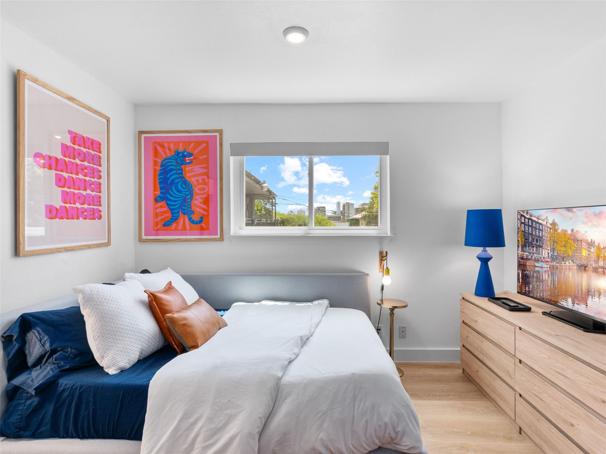 1111 W 10th St # 206, Austin, TX 78703